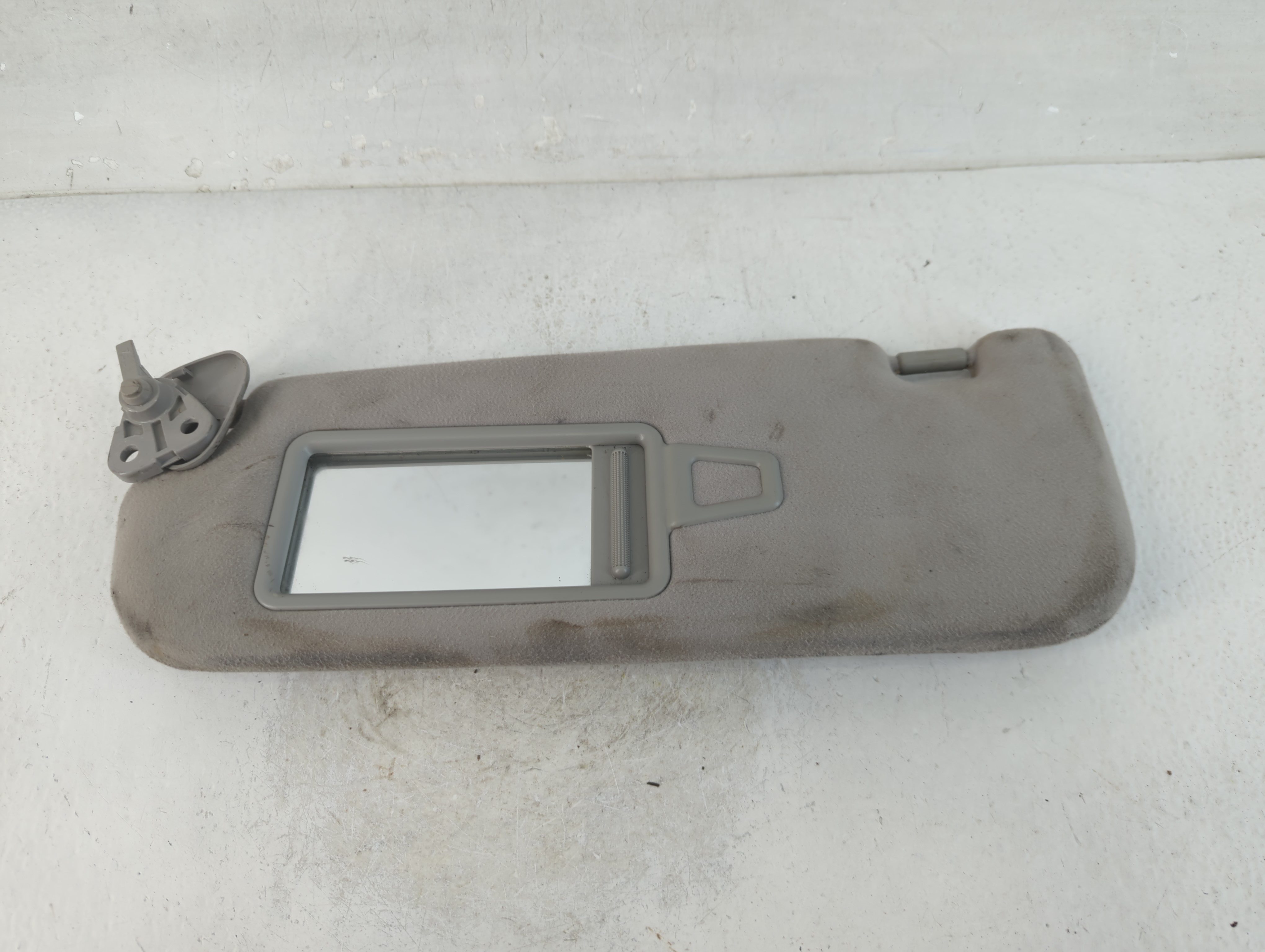 Picture of 2011-2016 Kia Optima Driver Sun Visor Mirror Left Sunvisor Gray 925142
