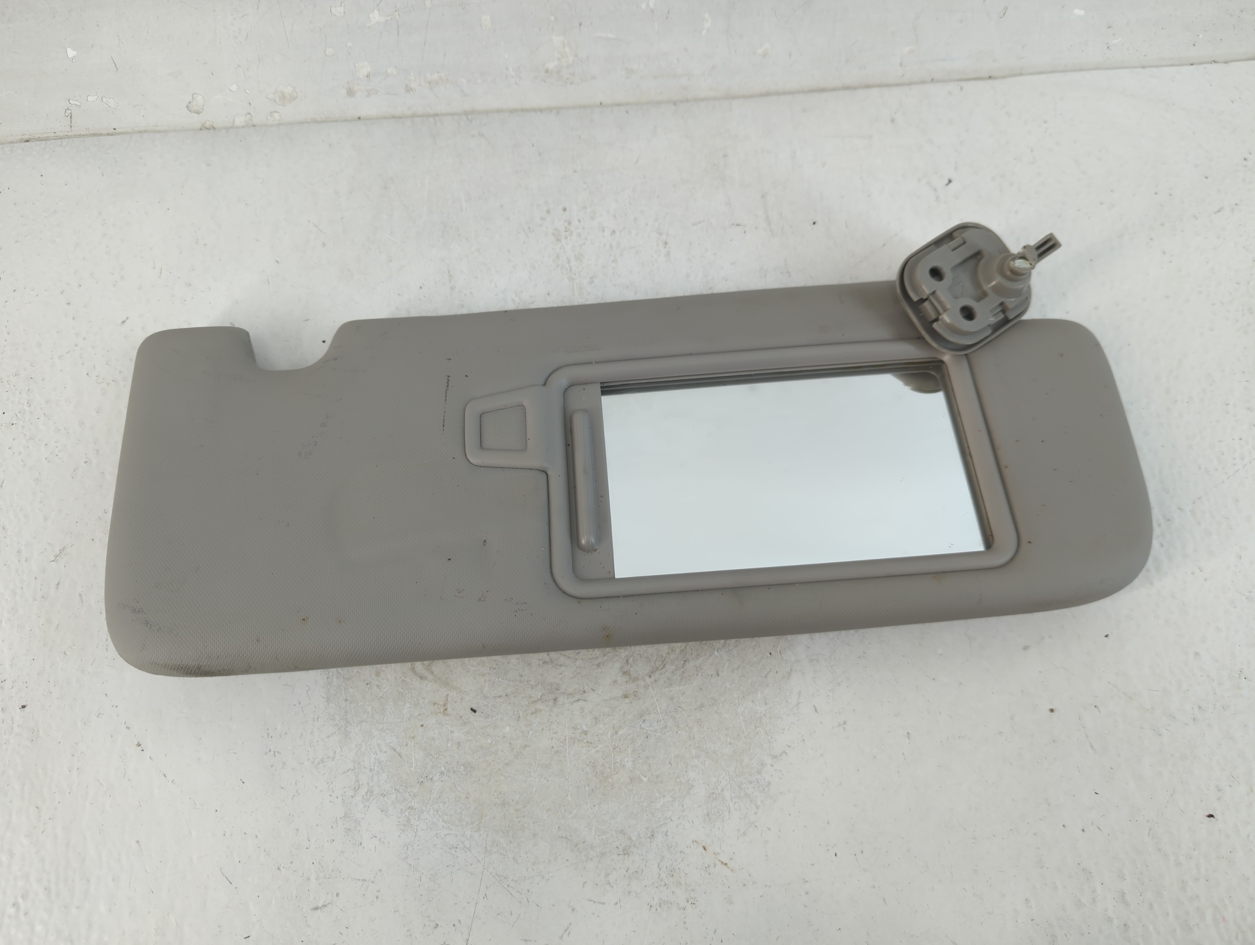 2017-2021 Kia Sportage Passenger Sun Visor Mirror Right Sunvisor Gray 925149 - Oemusedautoparts1.com