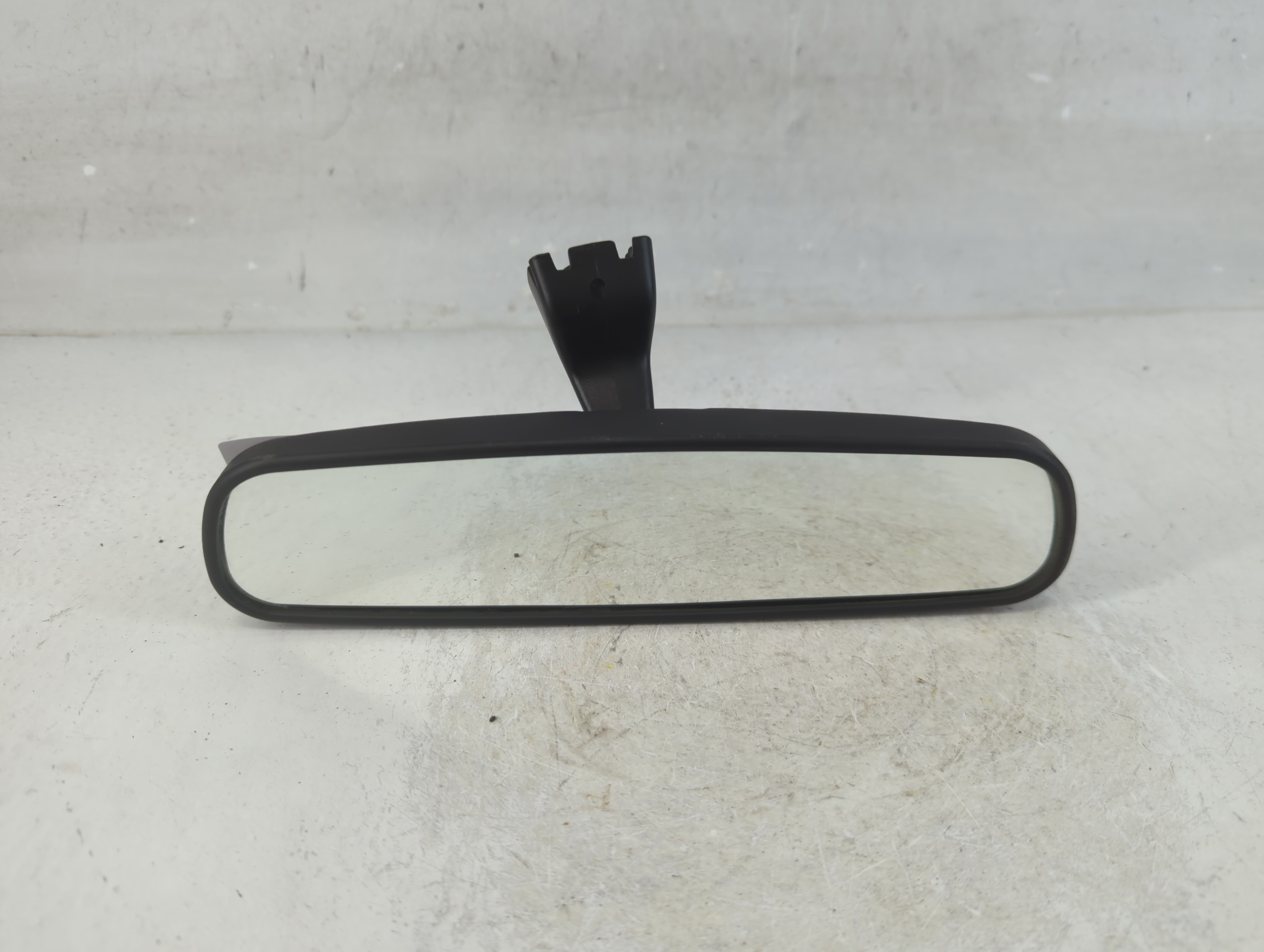 2018-2021 Jeep Grand Cherokee Interior Rear View Mirror Oem 925182 - Oemusedautoparts1.com