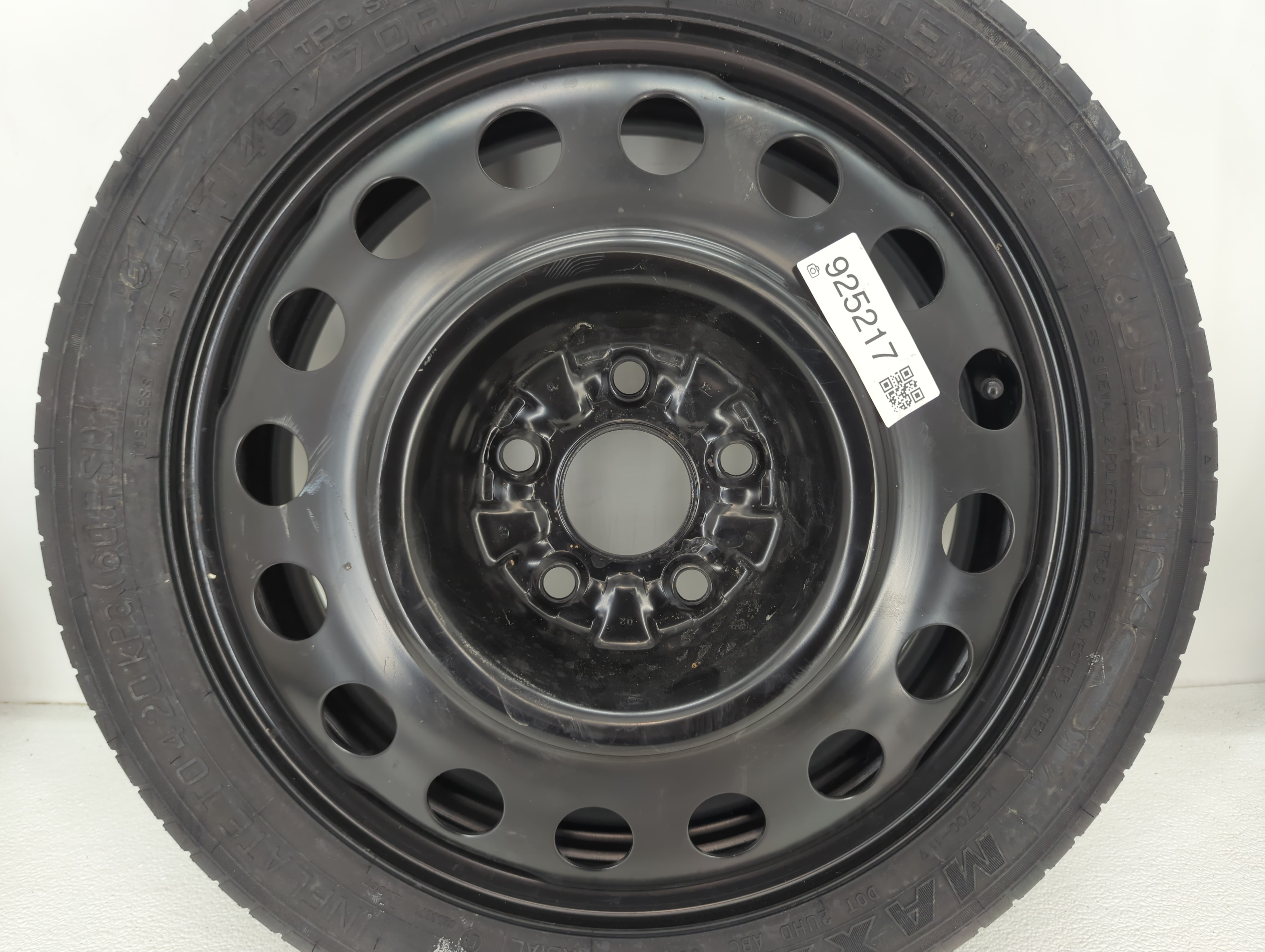 Picture of 2010-2017 Gmc Terrain Spare Donut Tire Wheel Rim Oem 925217