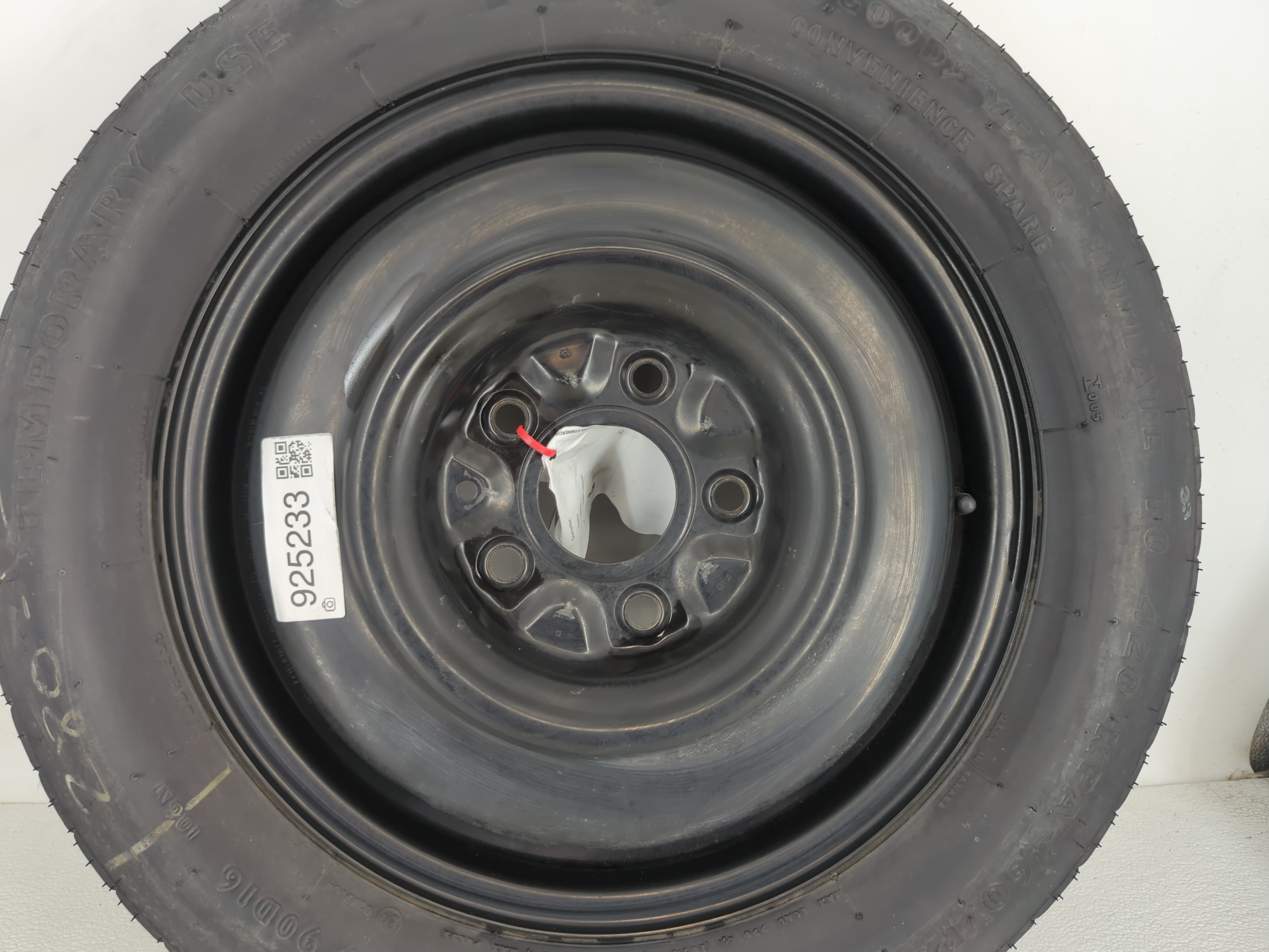 Dodge Caravan Spare Donut Tire Wheel Rim Oem 925233 - Oemusedautoparts1.com