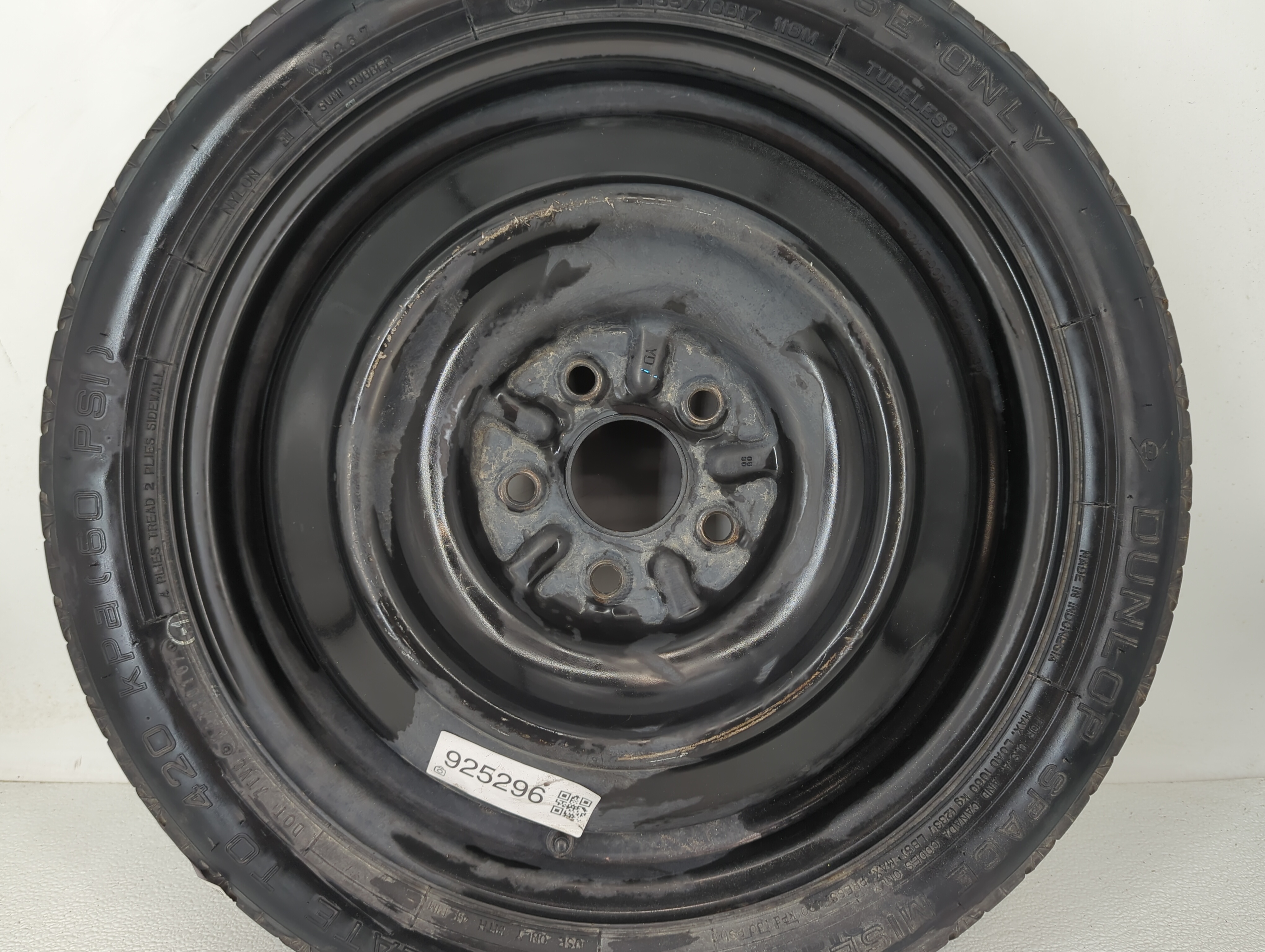 Picture of 2015-2019 Lincoln Mkc Spare Donut Tire Wheel Rim Oem 925296