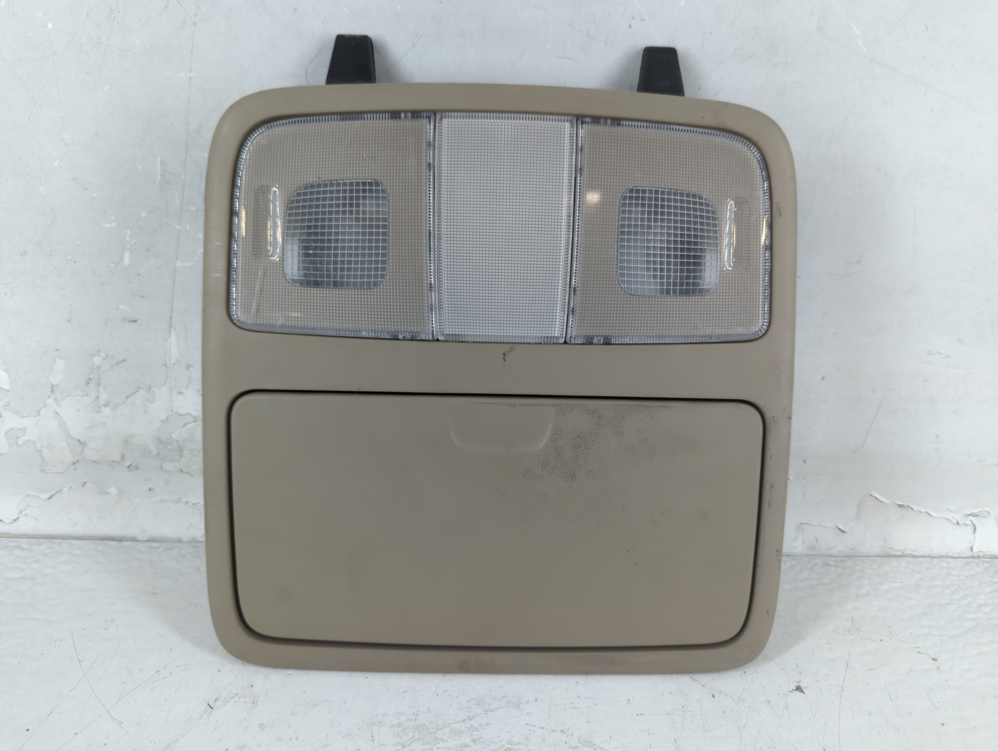 2007 Hyundai Elantra Overhead Roof Console 925362 - Oemusedautoparts1.com