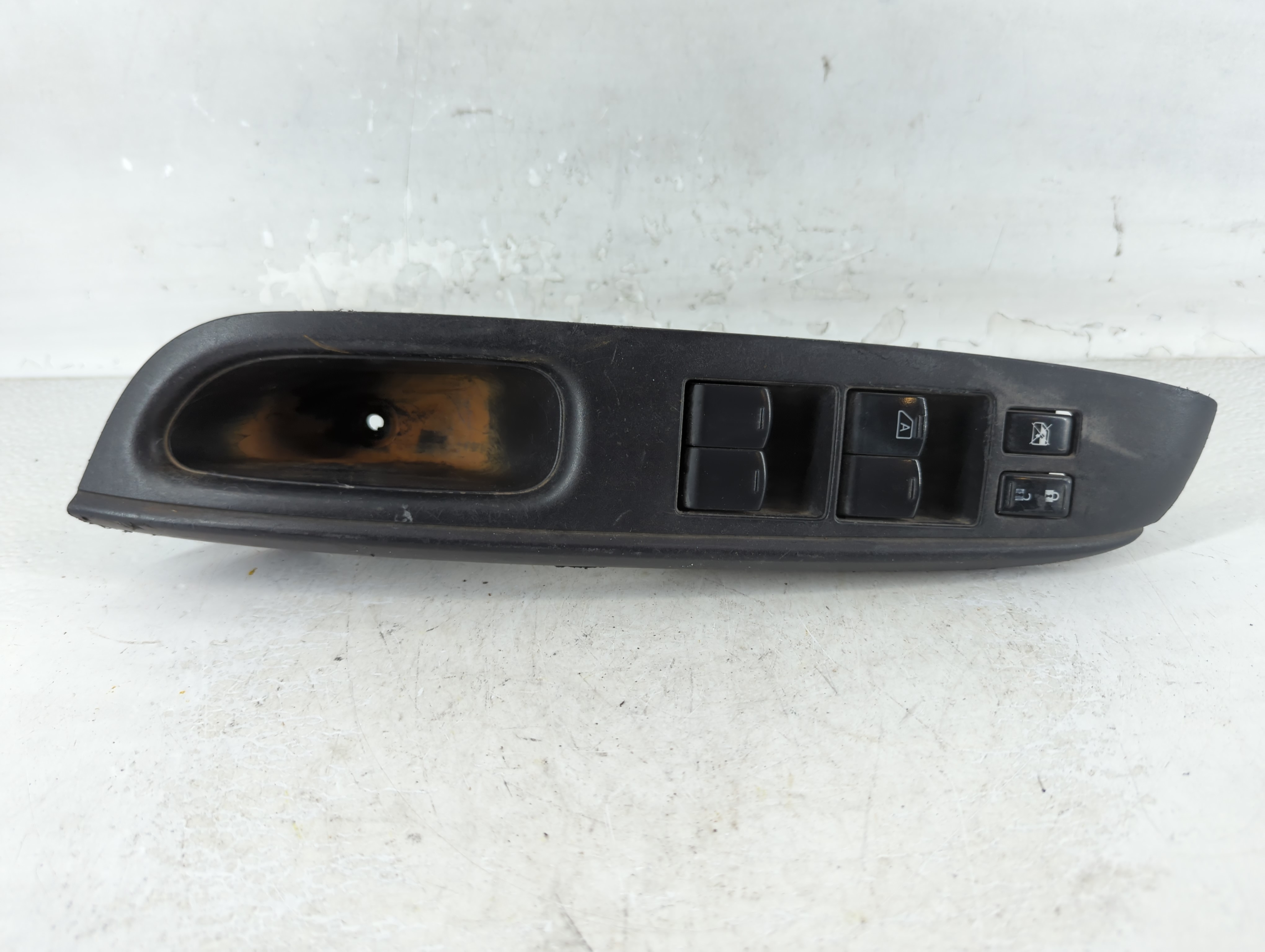 Picture of 2007-2009 Nissan Versa Driver Left Door Master Power Window Switch 925365