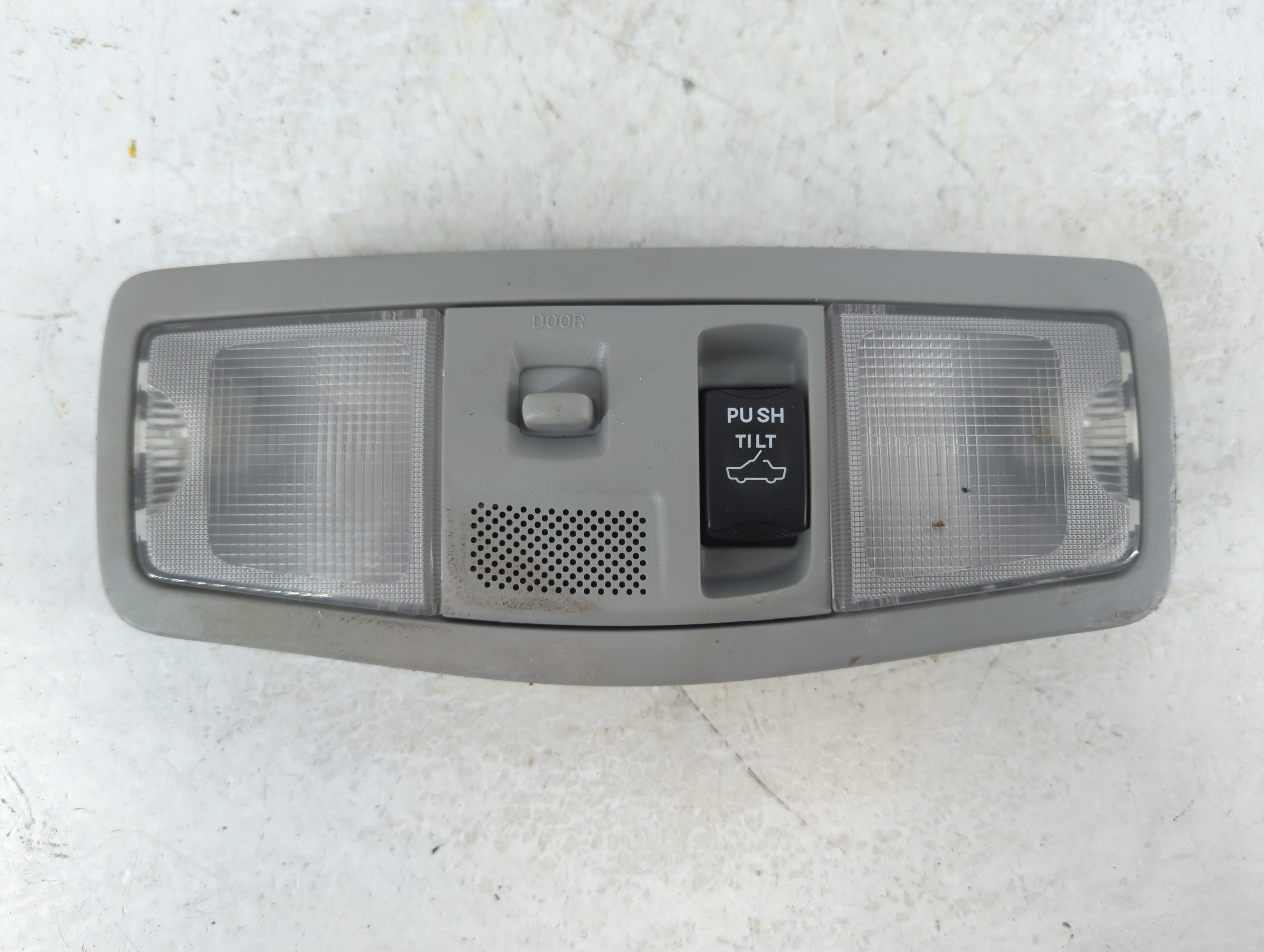 Picture of 2018 Mitsubishi Outlander Overhead Roof Console 925372