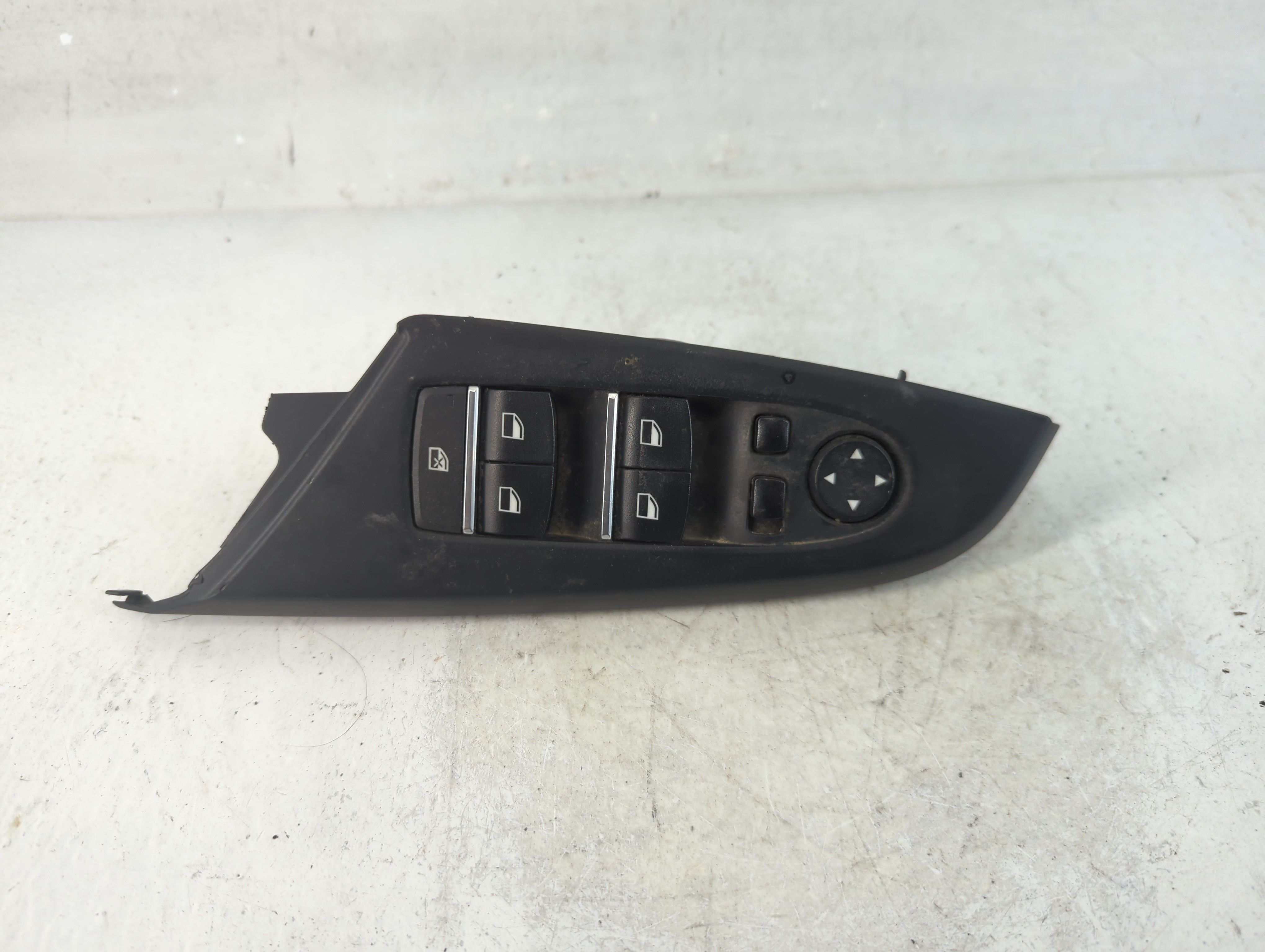 2007-2013 Bmw 328i Driver Left Door Master Power Window Switch 9208111-02 925385 - Oemusedautoparts1.com