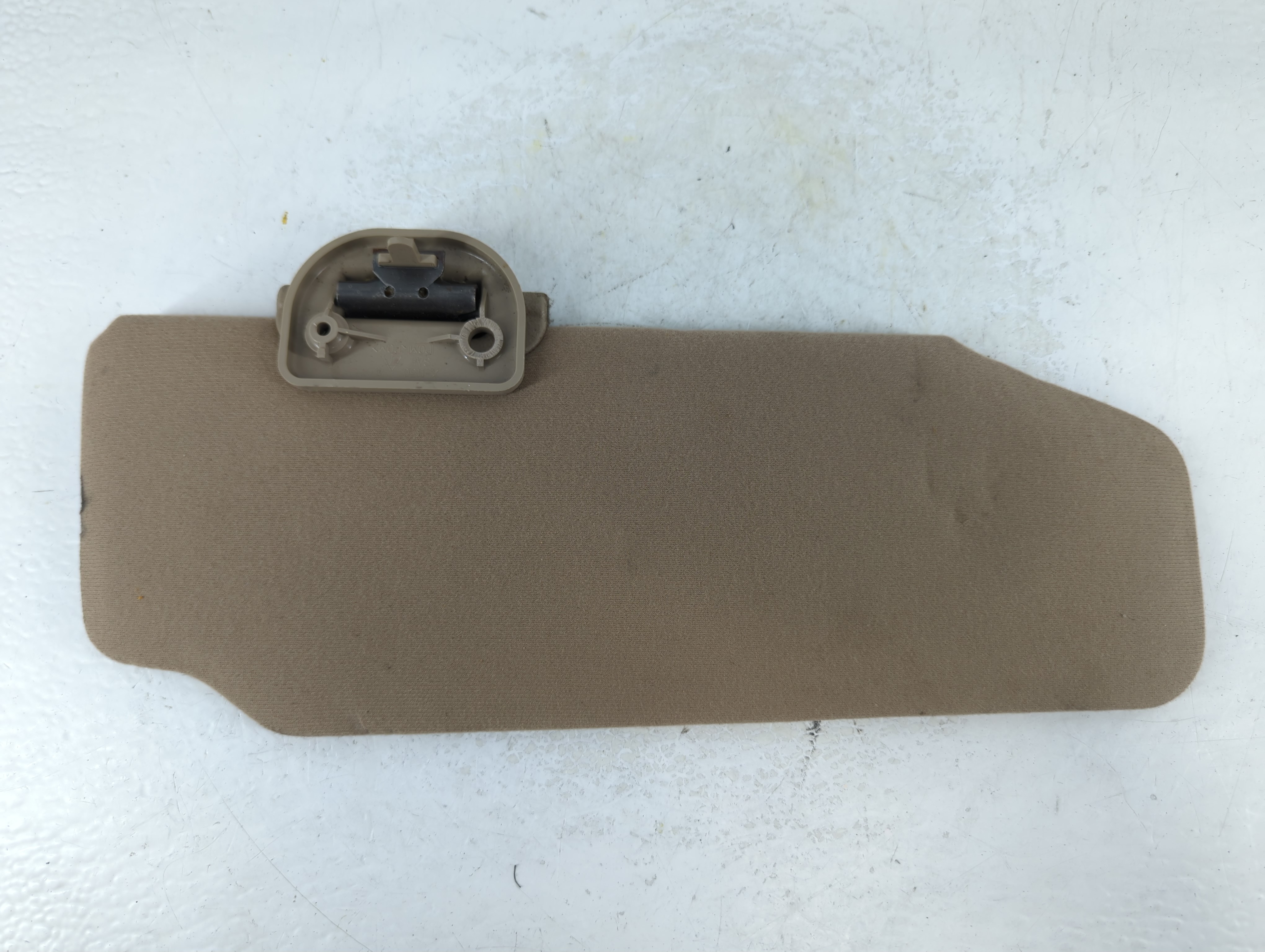 2000-2001 Ford Excursion Passenger Sun Visor Mirror Right Sunvisor Beige 925458 - Oemusedautoparts1.com