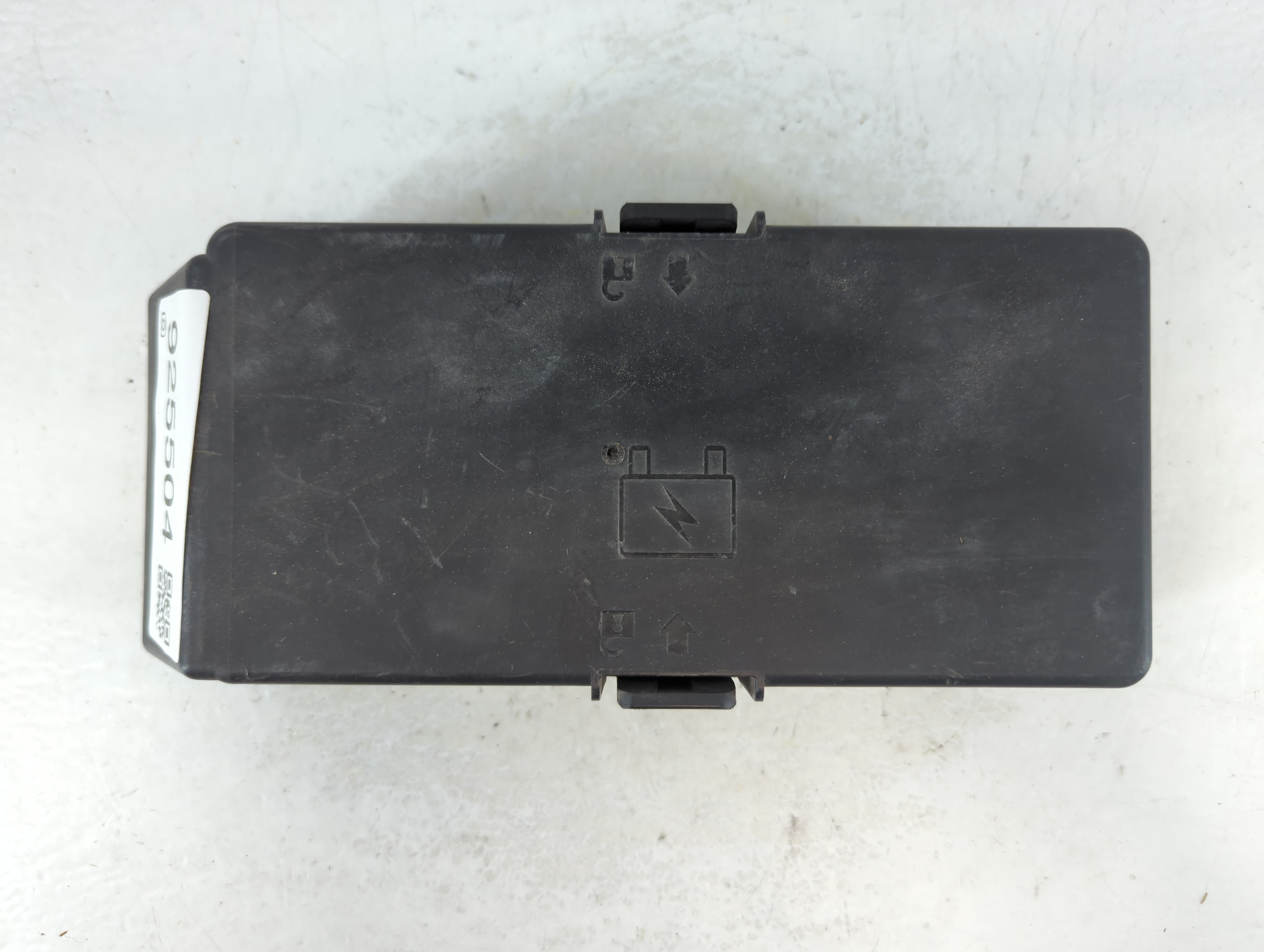Picture of 2006-2006 Chevrolet Malibu Fusebox Fuse Box Relay Module 13551880 925504