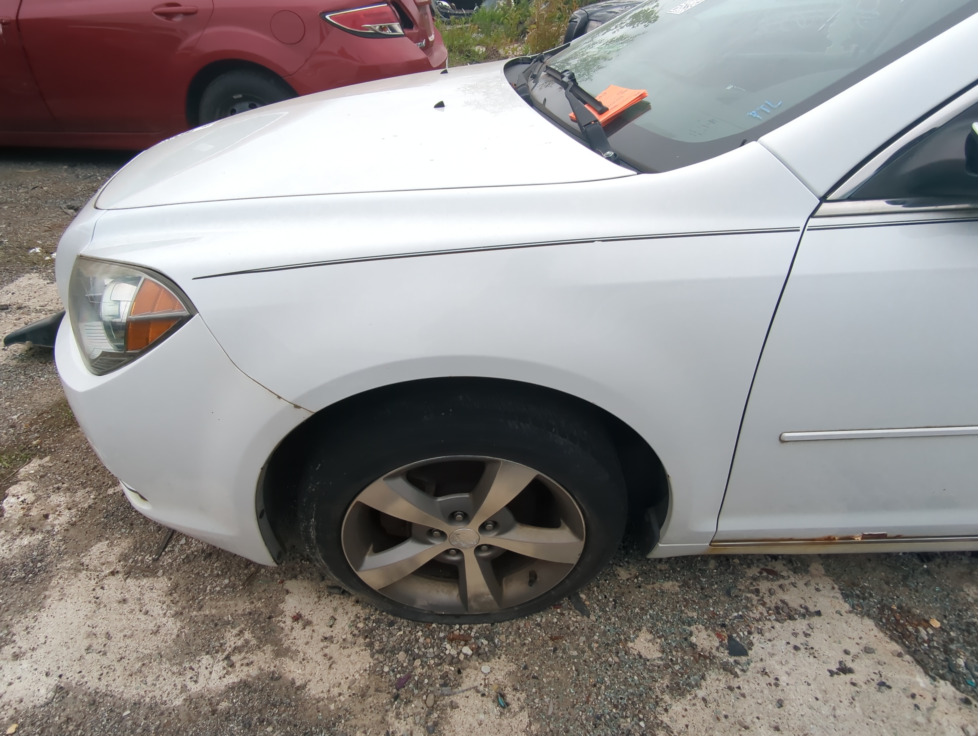 2009-2012 Chevrolet Malibu Driver Fender 925817 - Oemusedautoparts1.com