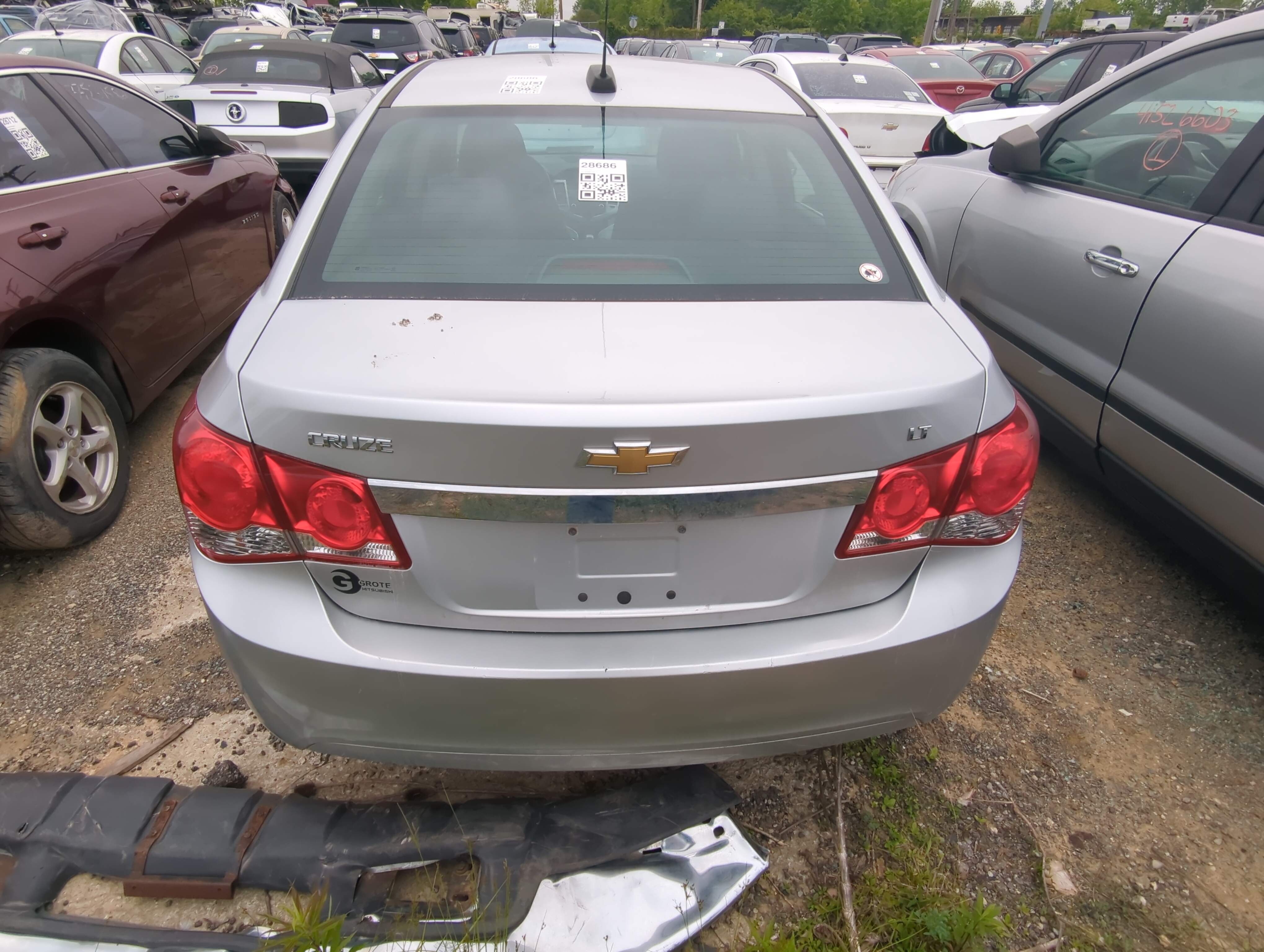 2011-2014 Chrysler 200 Trunk/decklid/hatch/tailgate Oem 926235 - Oemusedautoparts1.com
