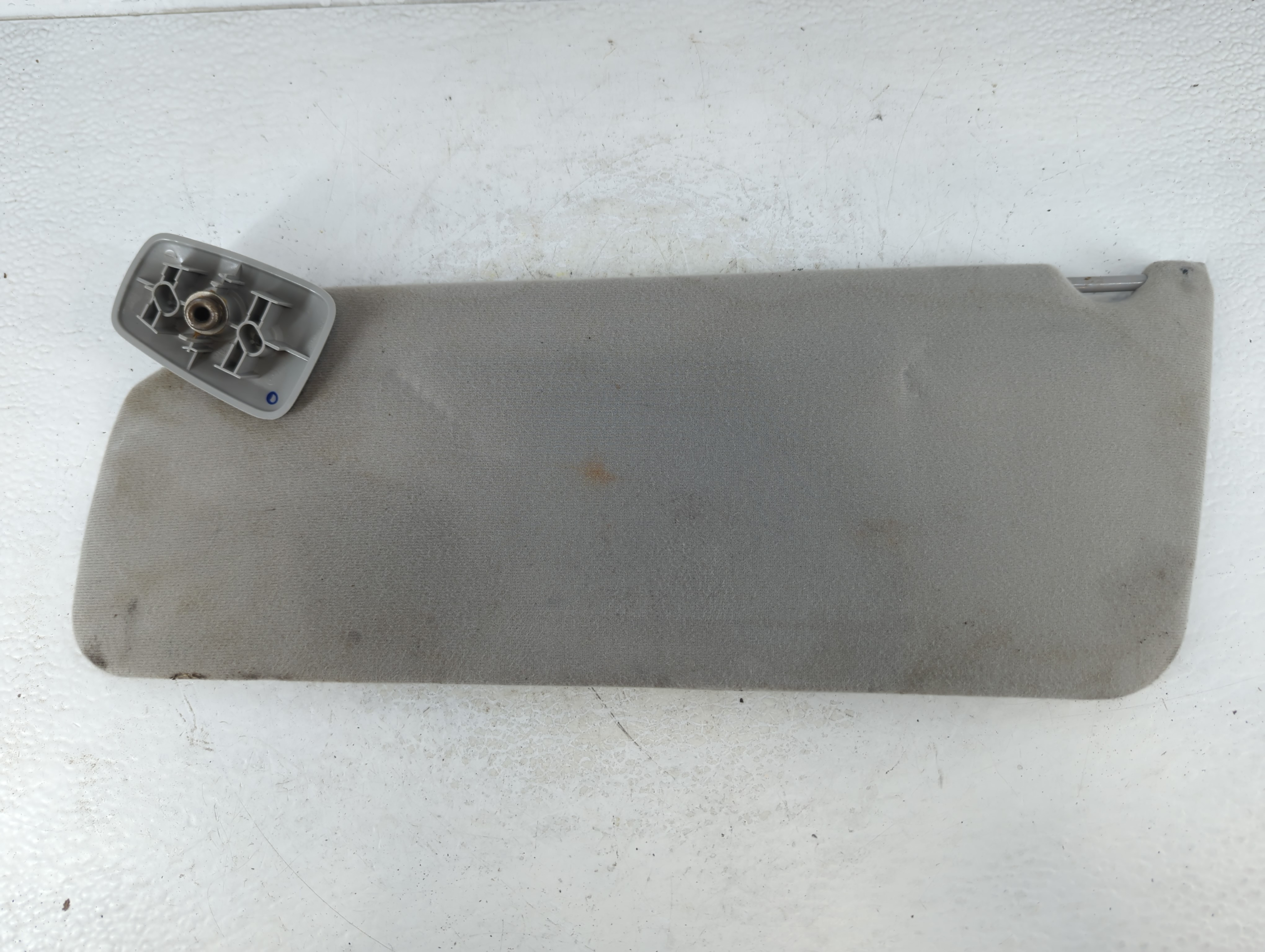 2004-2008 Ford F-150 Driver Sun Visor Mirror Left Sunvisor Gray 926875 - Oemusedautoparts1.com