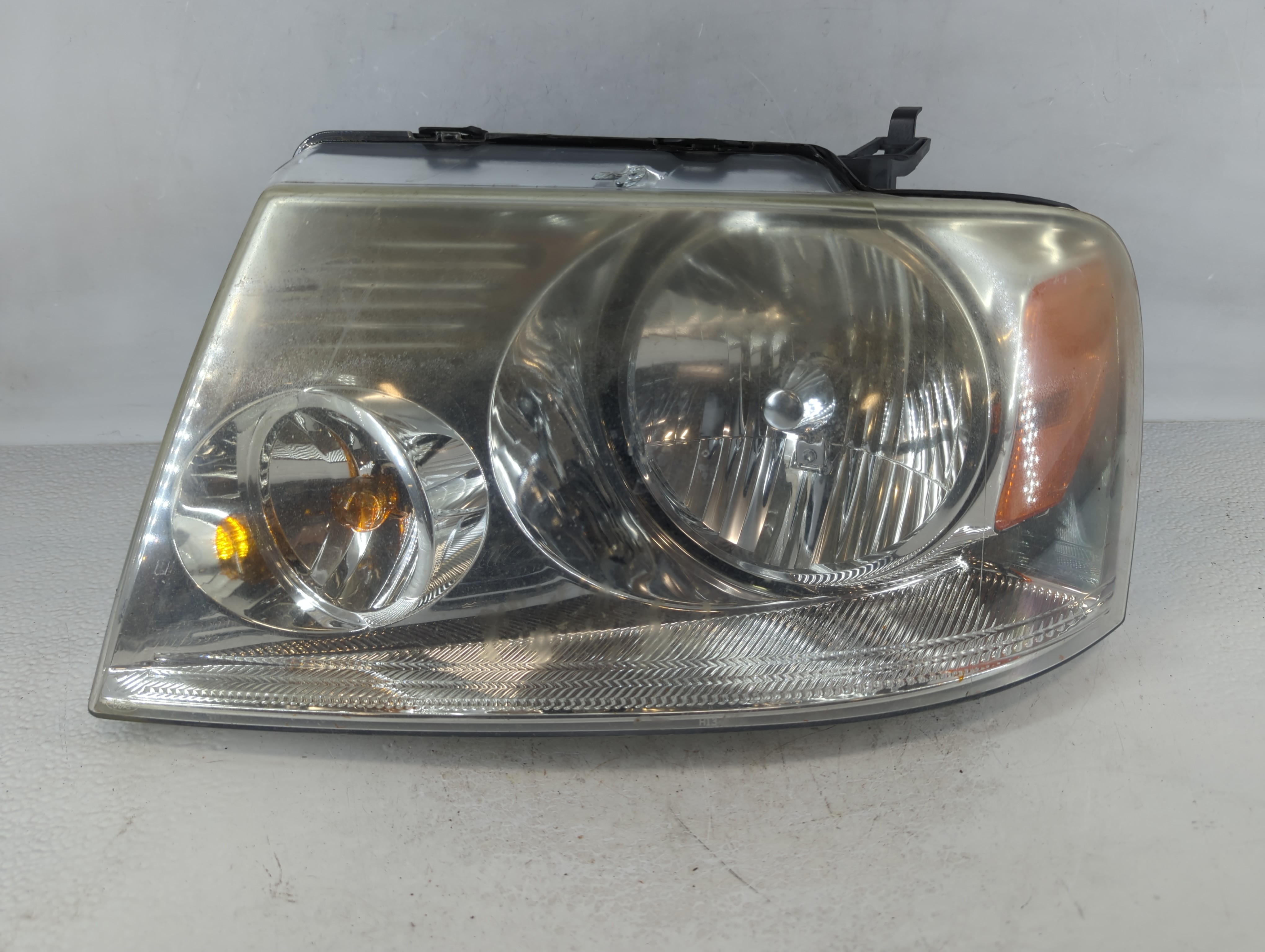 2004-2008 Ford F-150 Driver Left Oem Head Light Headlight Lamp 926883 - Oemusedautoparts1.com