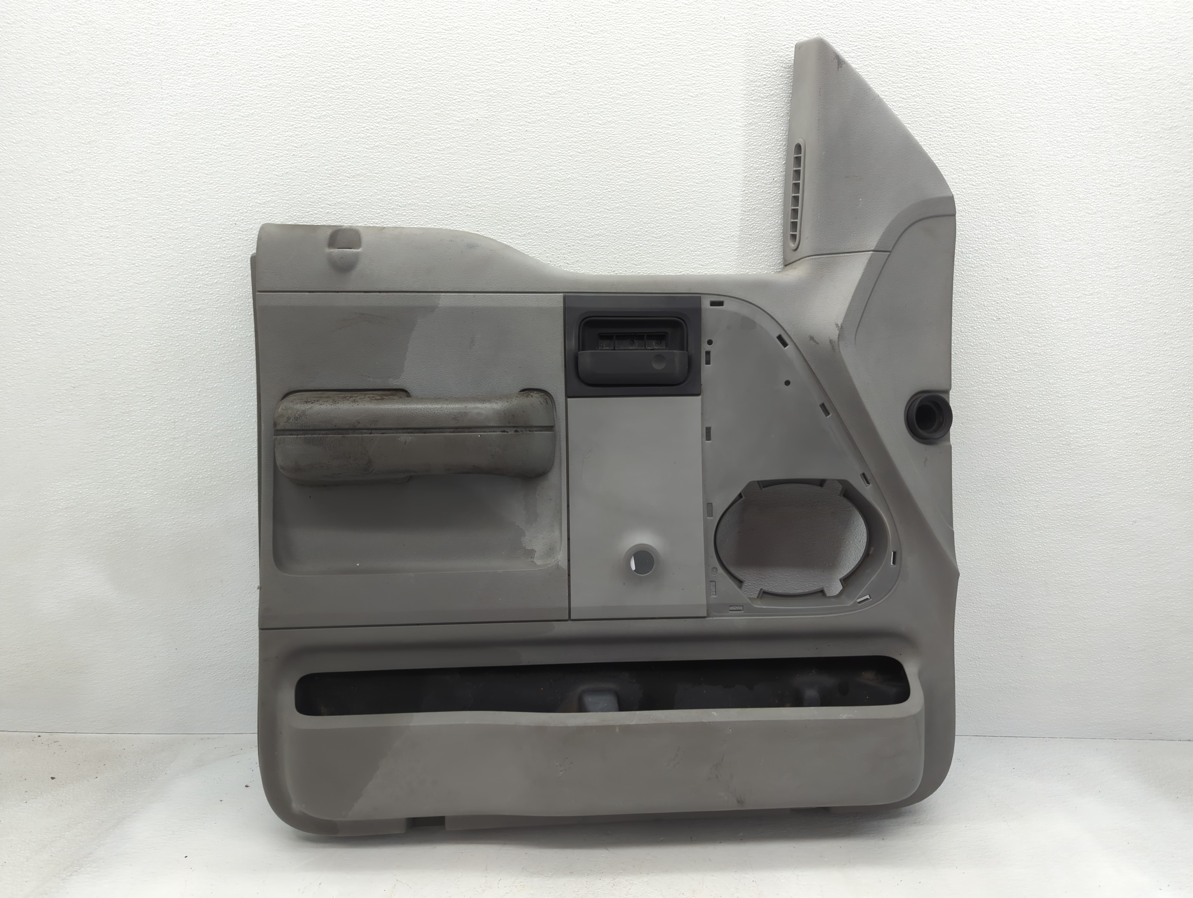 2007 Ford F-150 Front Right Passenger Interior Door Panel Trim 926920 - Oemusedautoparts1.com