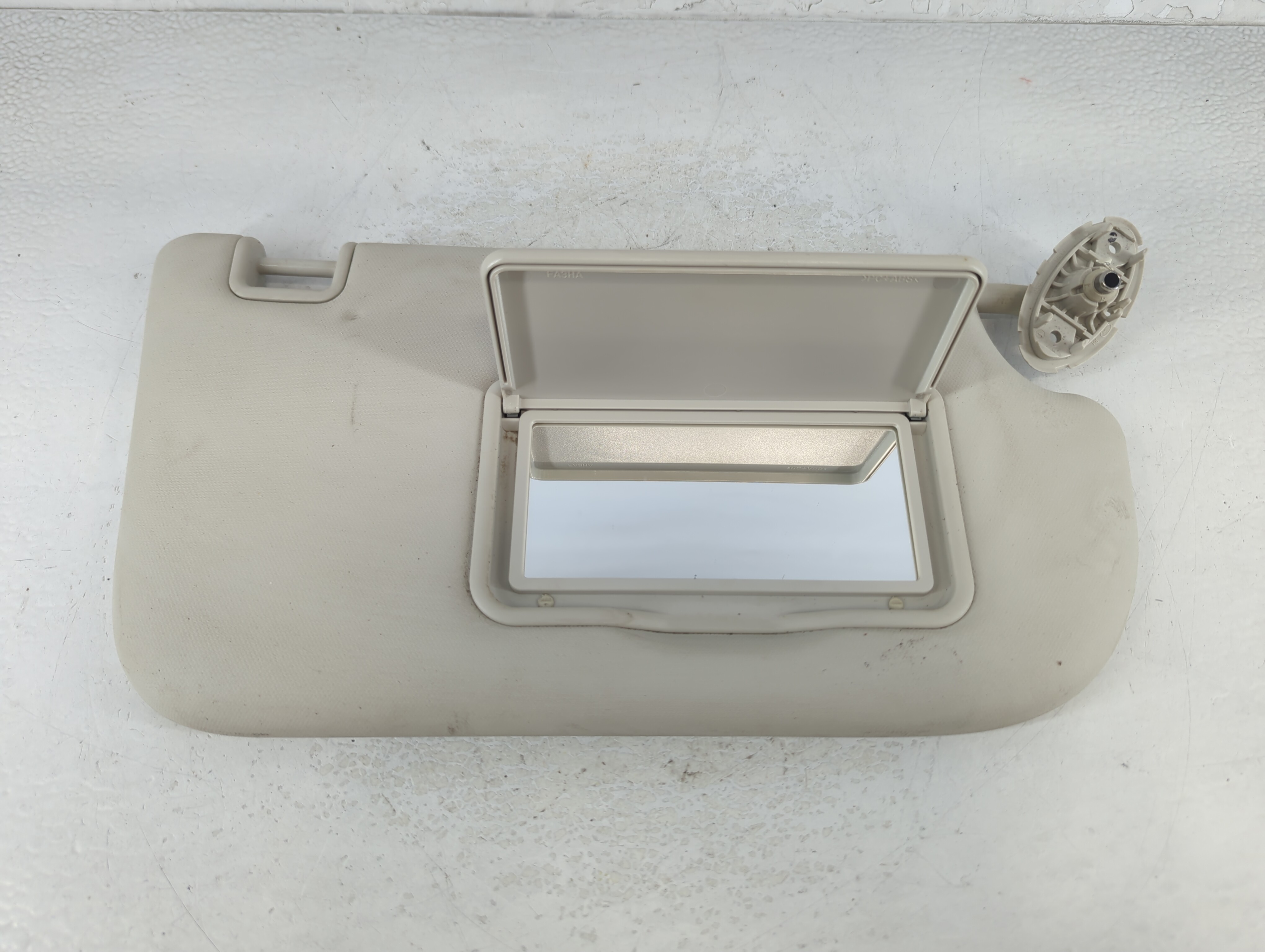 2013-2019 Ford Escape Passenger Sun Visor Mirror Right Sunvisor Grey 926979 - Oemusedautoparts1.com