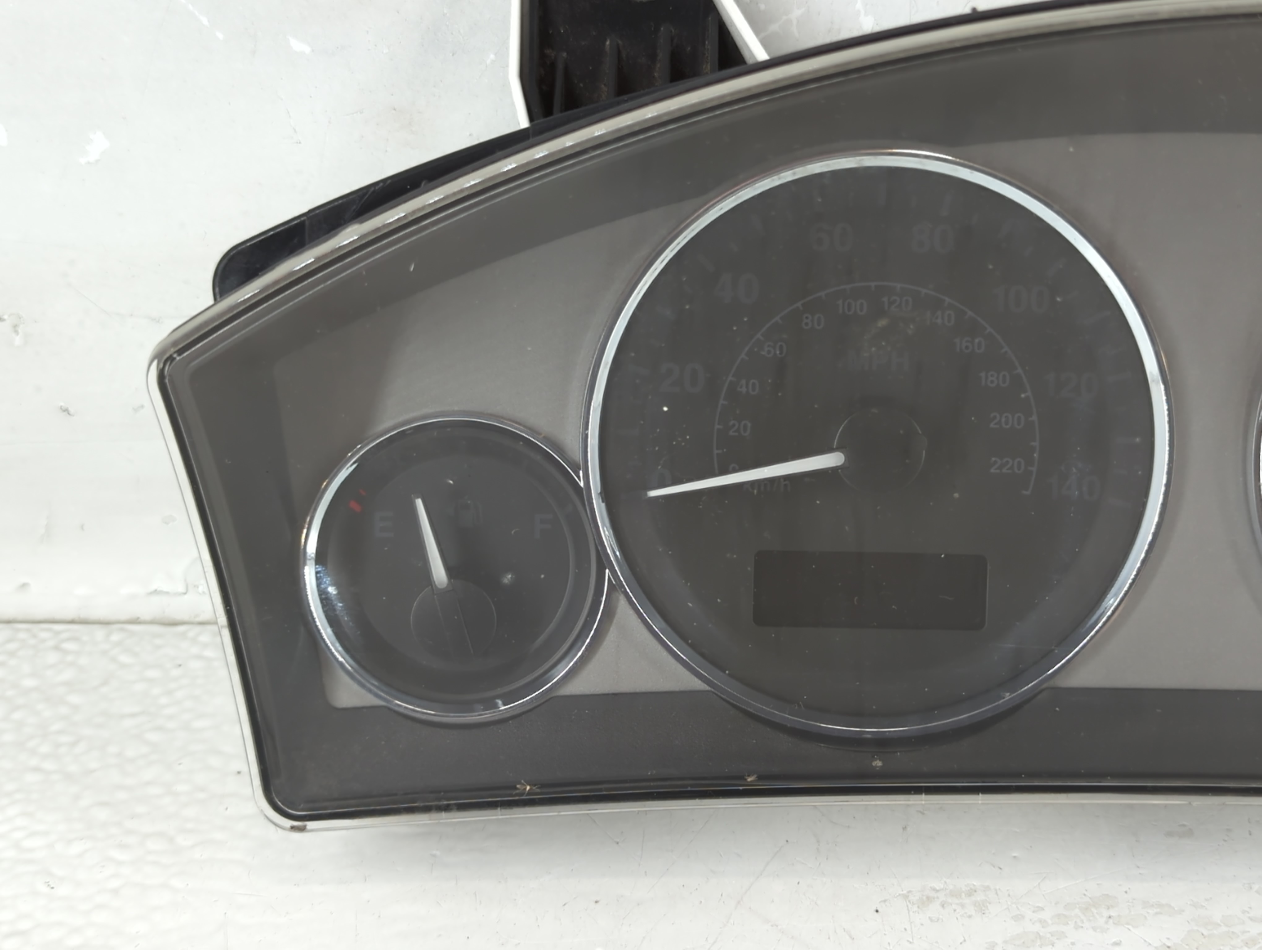 2008-2008 Jeep Grand Cherokee Speedometer Instrument Cluster Gauges 927101 - Oemusedautoparts1.com