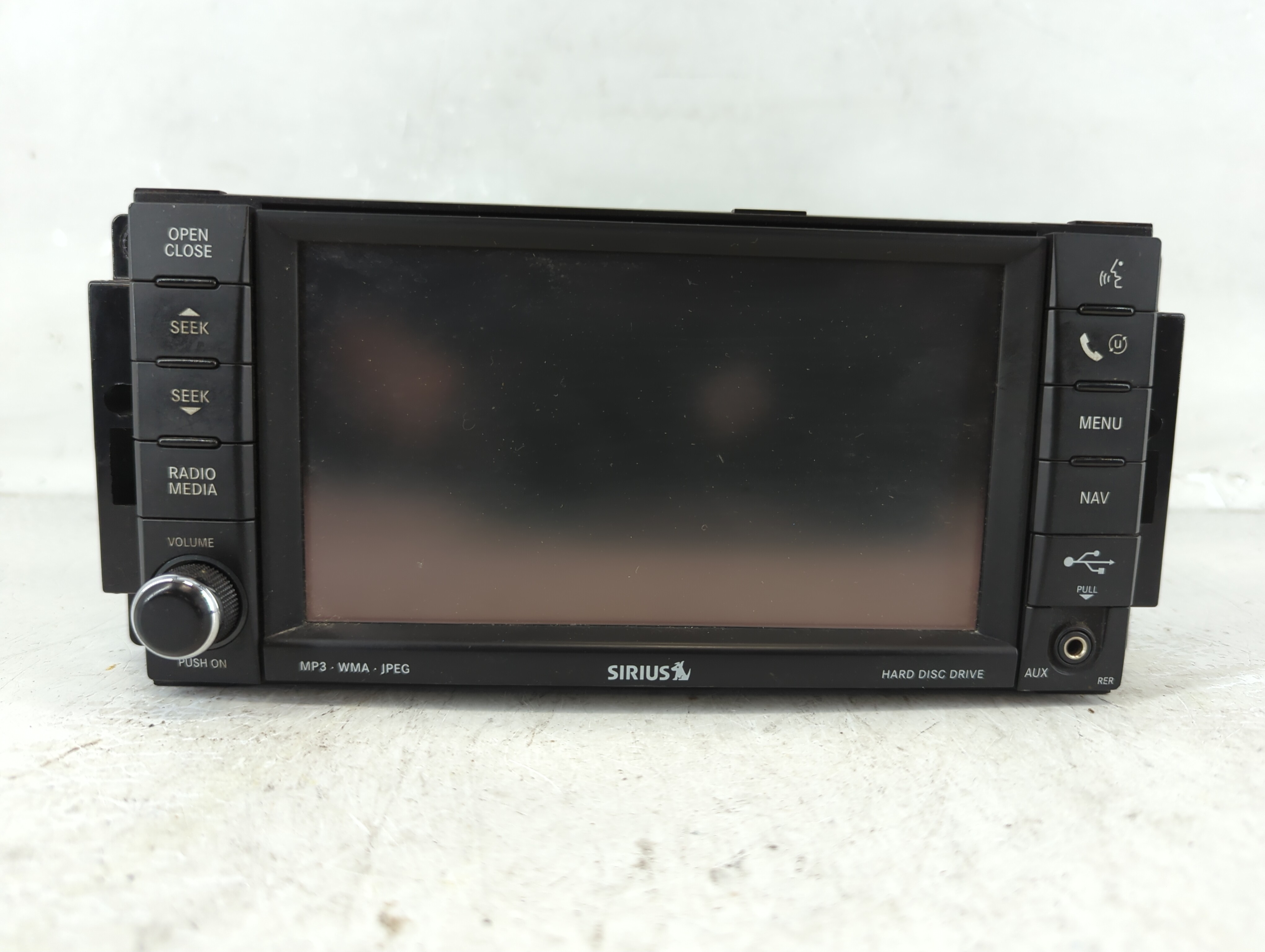 Picture of 2008-2010 Jeep Grand Cherokee Am Fm Cd Player Radio Receiver 927125
