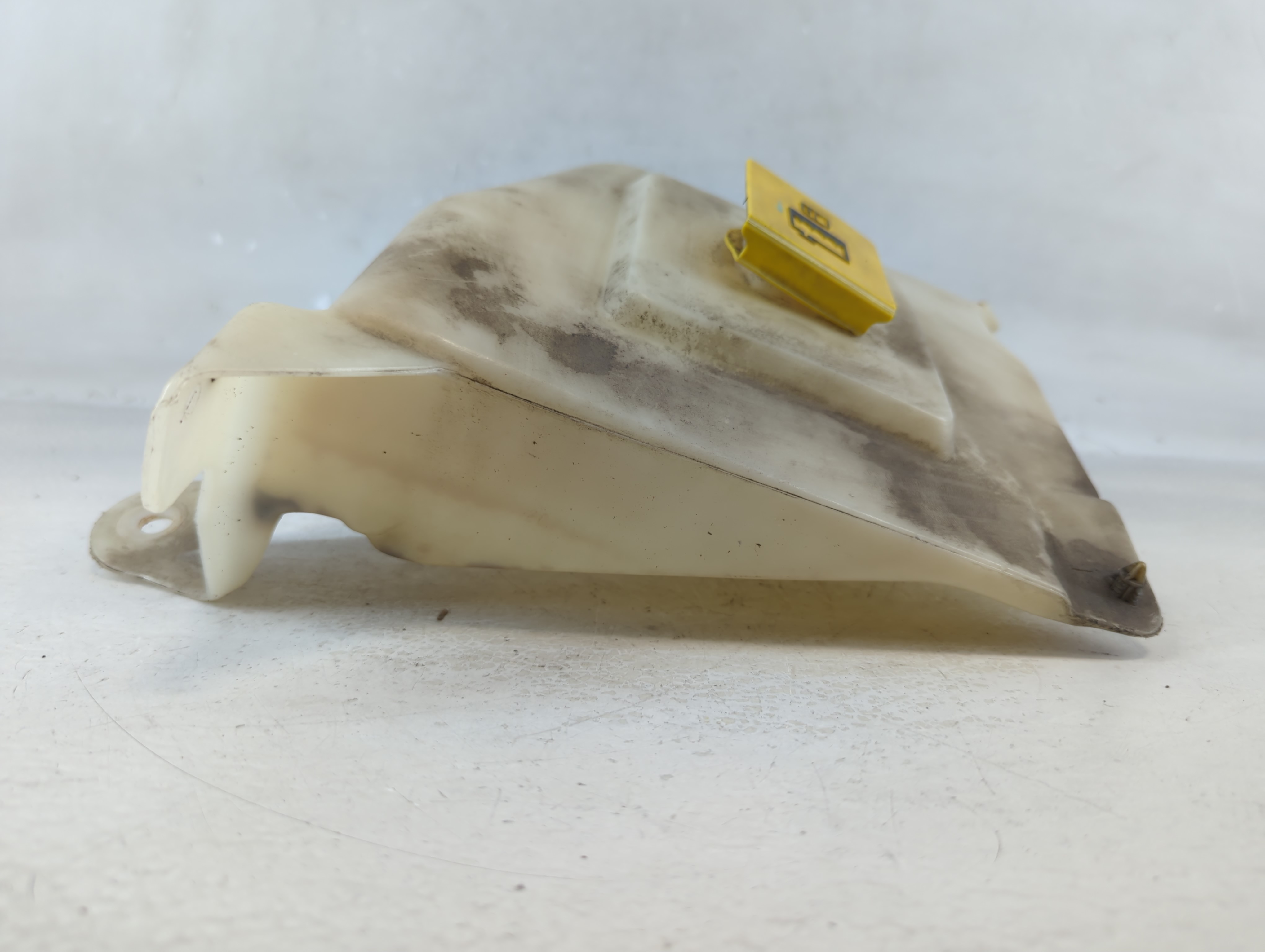 2008 Jeep Grand Cherokee Radiator Coolant Overflow Expansion Tank Bottle 927132 - Oemusedautoparts1.com