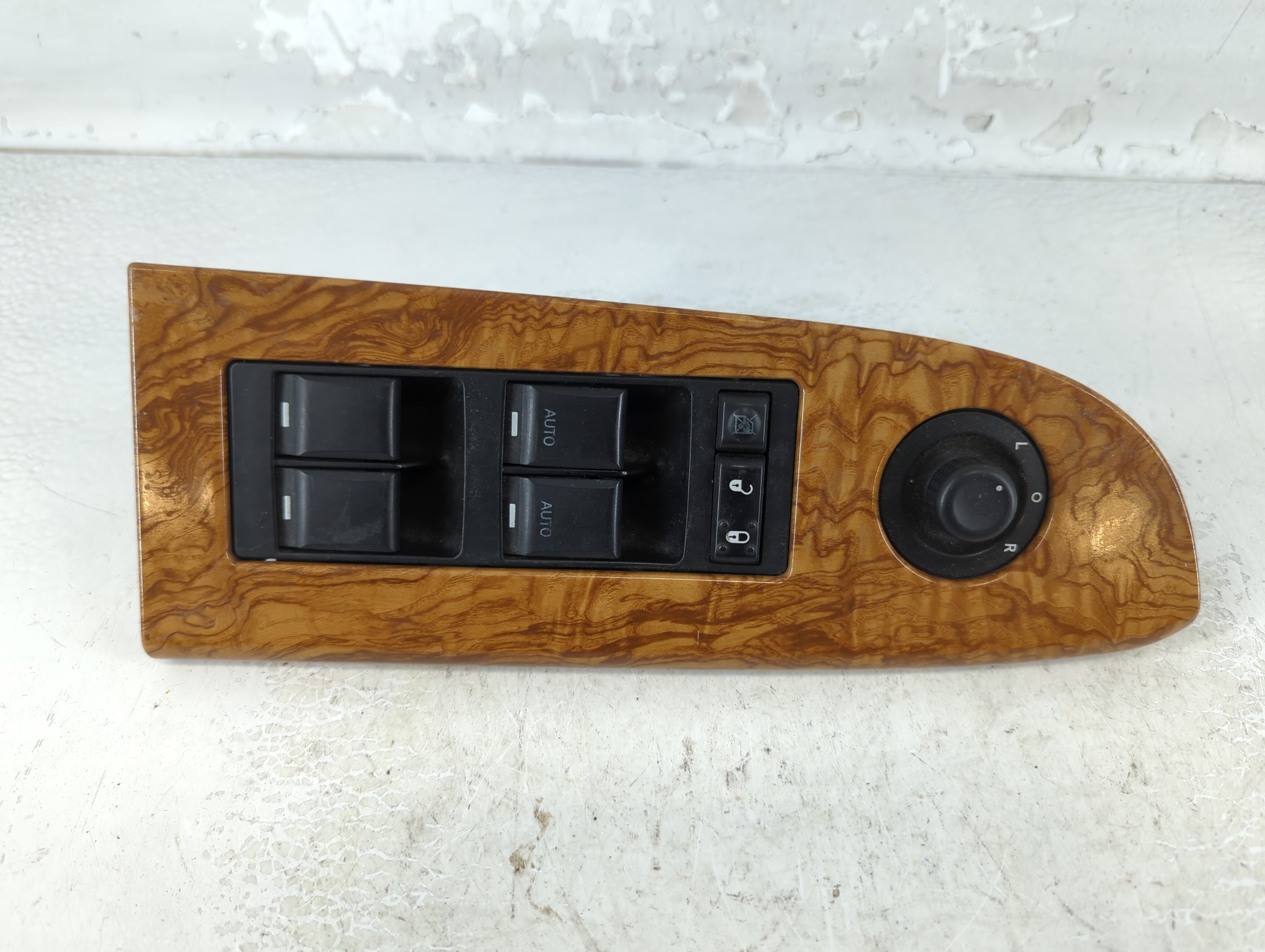 Picture of 2006-2014 Jeep Grand Cherokee Driver Left Door Master Power Window Switch 927138