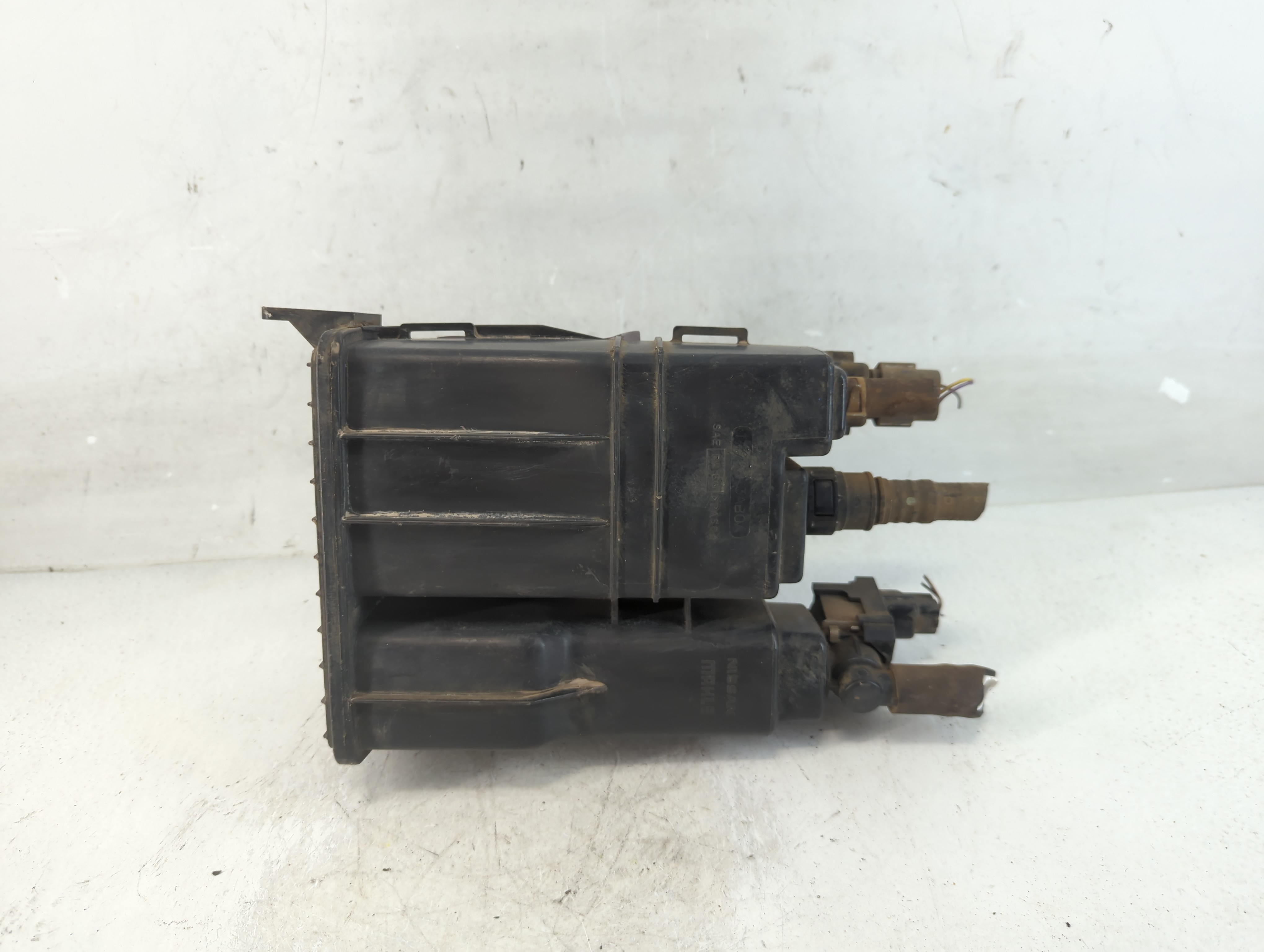 2018 Ford Focus Fuel Vapor Charcoal Canister 927184 - Oemusedautoparts1.com