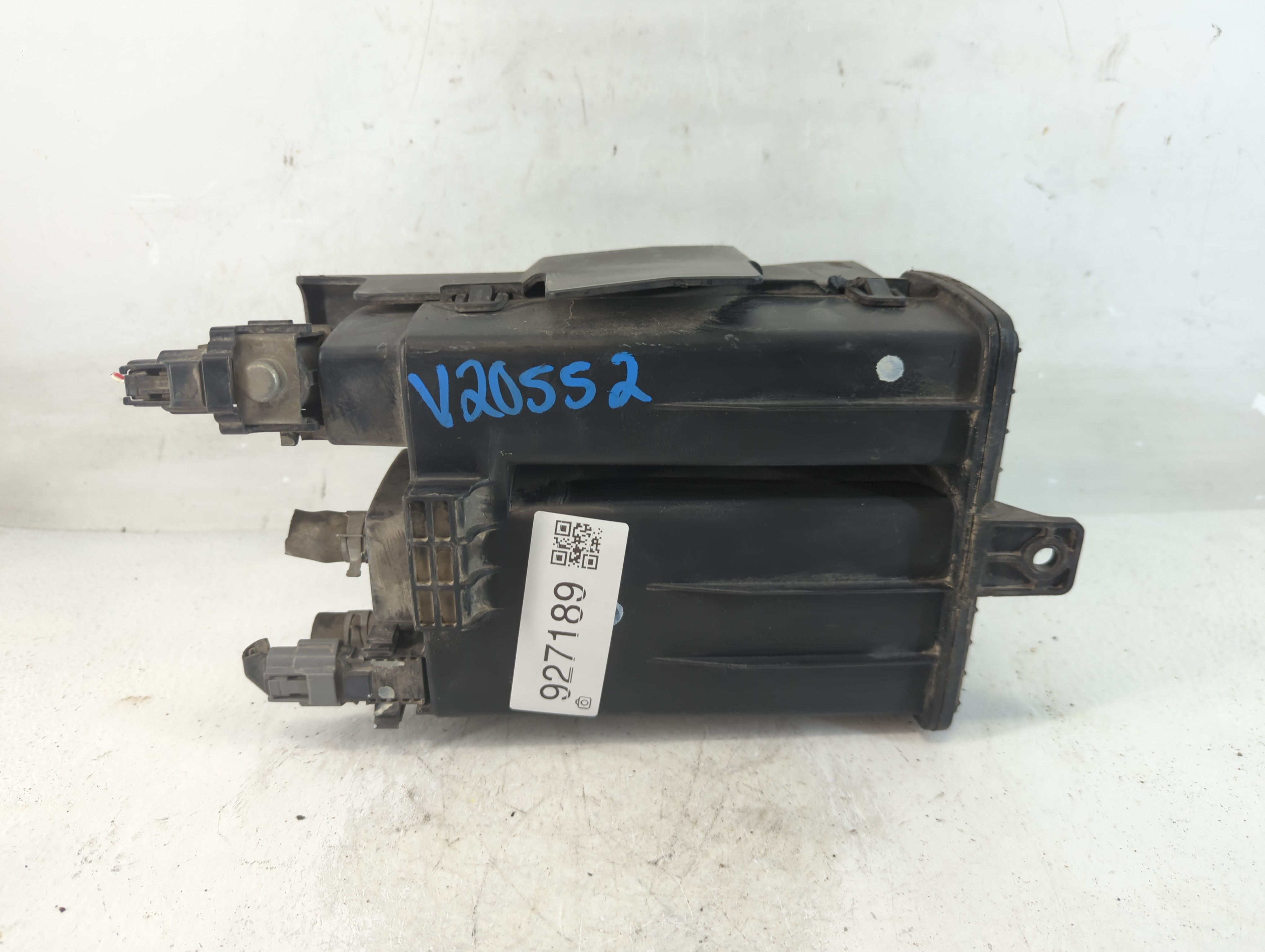 2015 Infiniti Q50 Fuel Vapor Charcoal Canister 927189 - Oemusedautoparts1.com