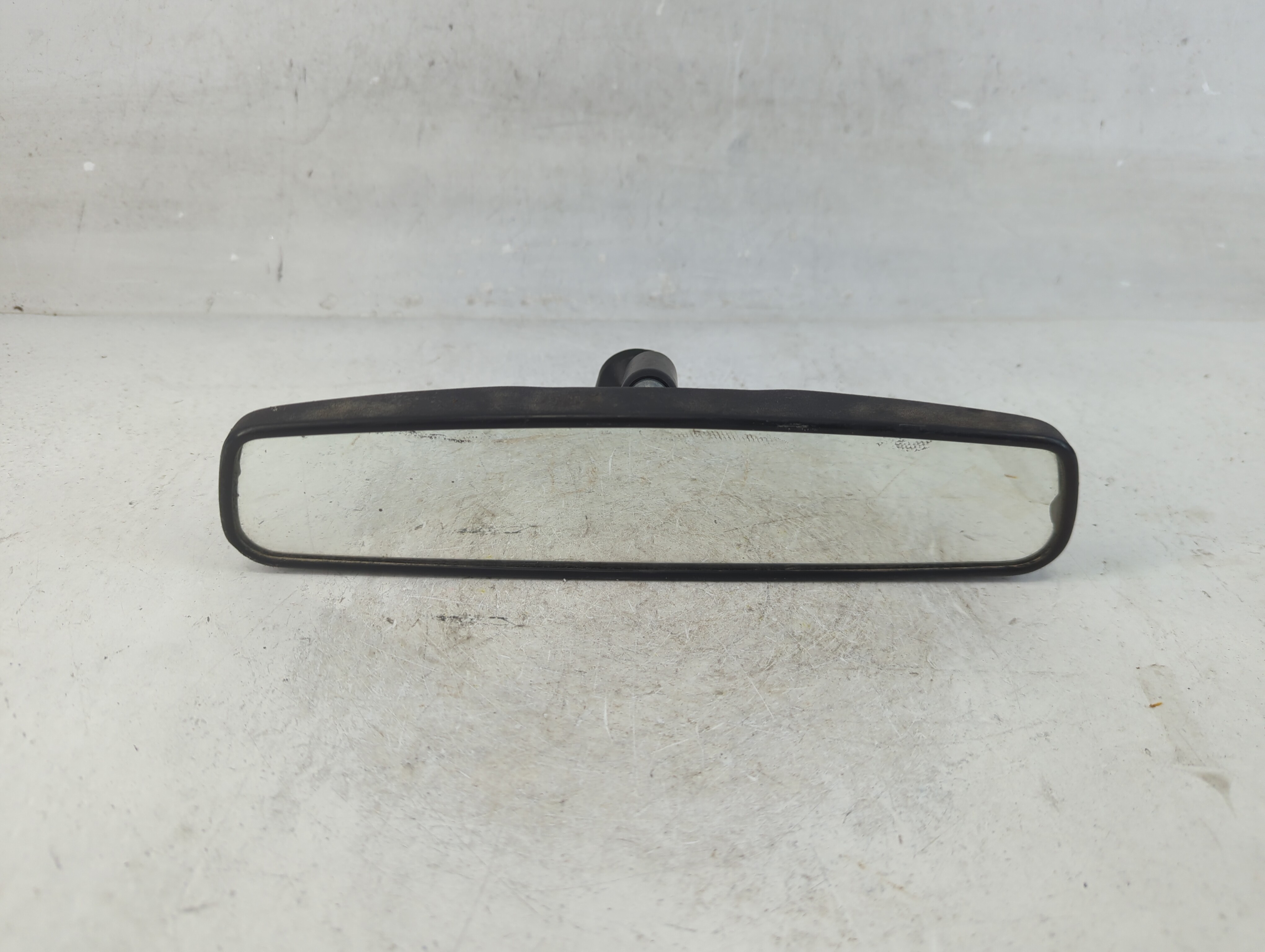 2009-2010 Toyota Rav4 Interior Rear View Mirror Oem 927224 - Oemusedautoparts1.com