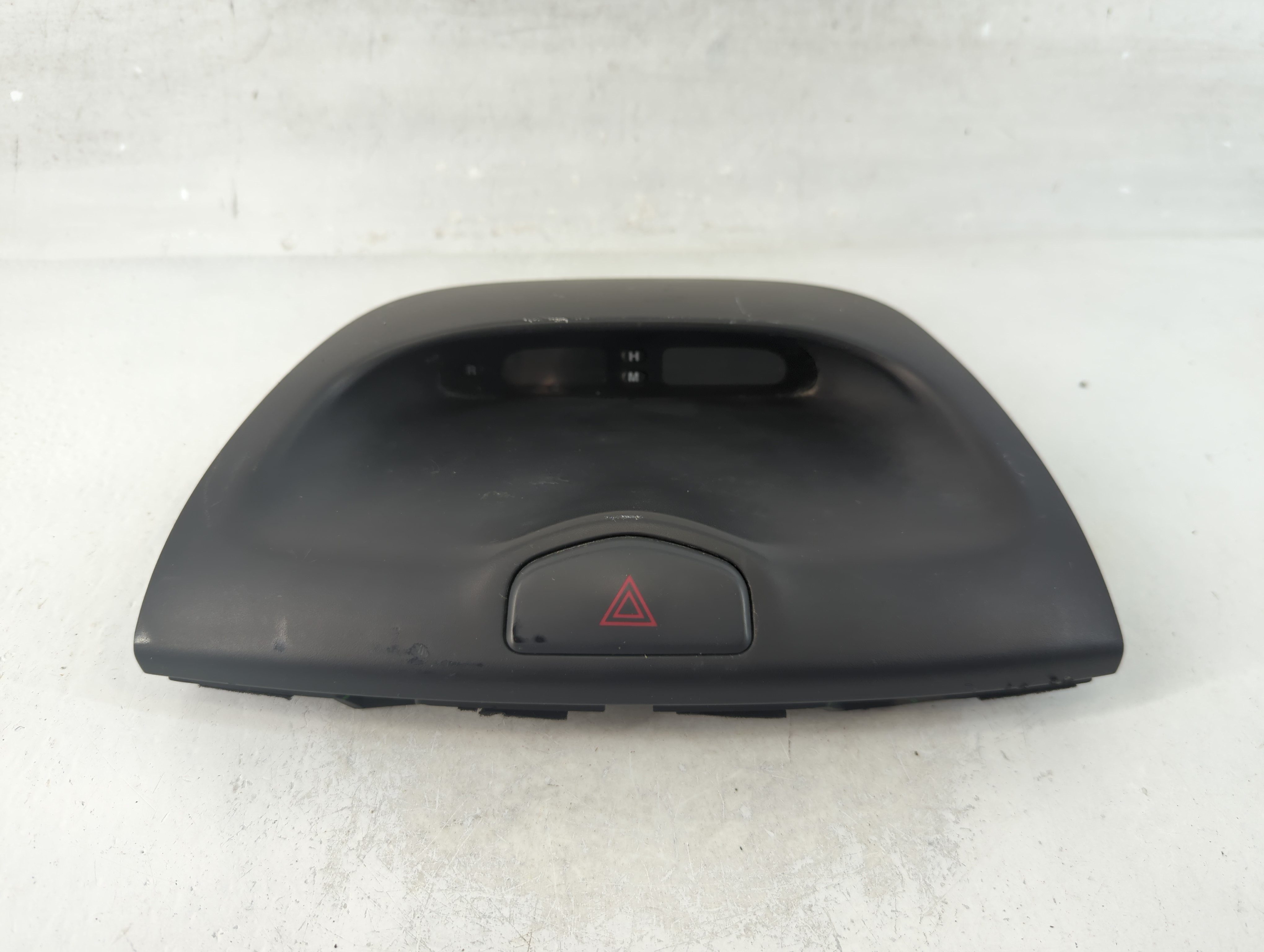 2008 Kia Optima Dash Clock w/ Hazard Light Flasher Switch 927259 - Oemusedautoparts1.com