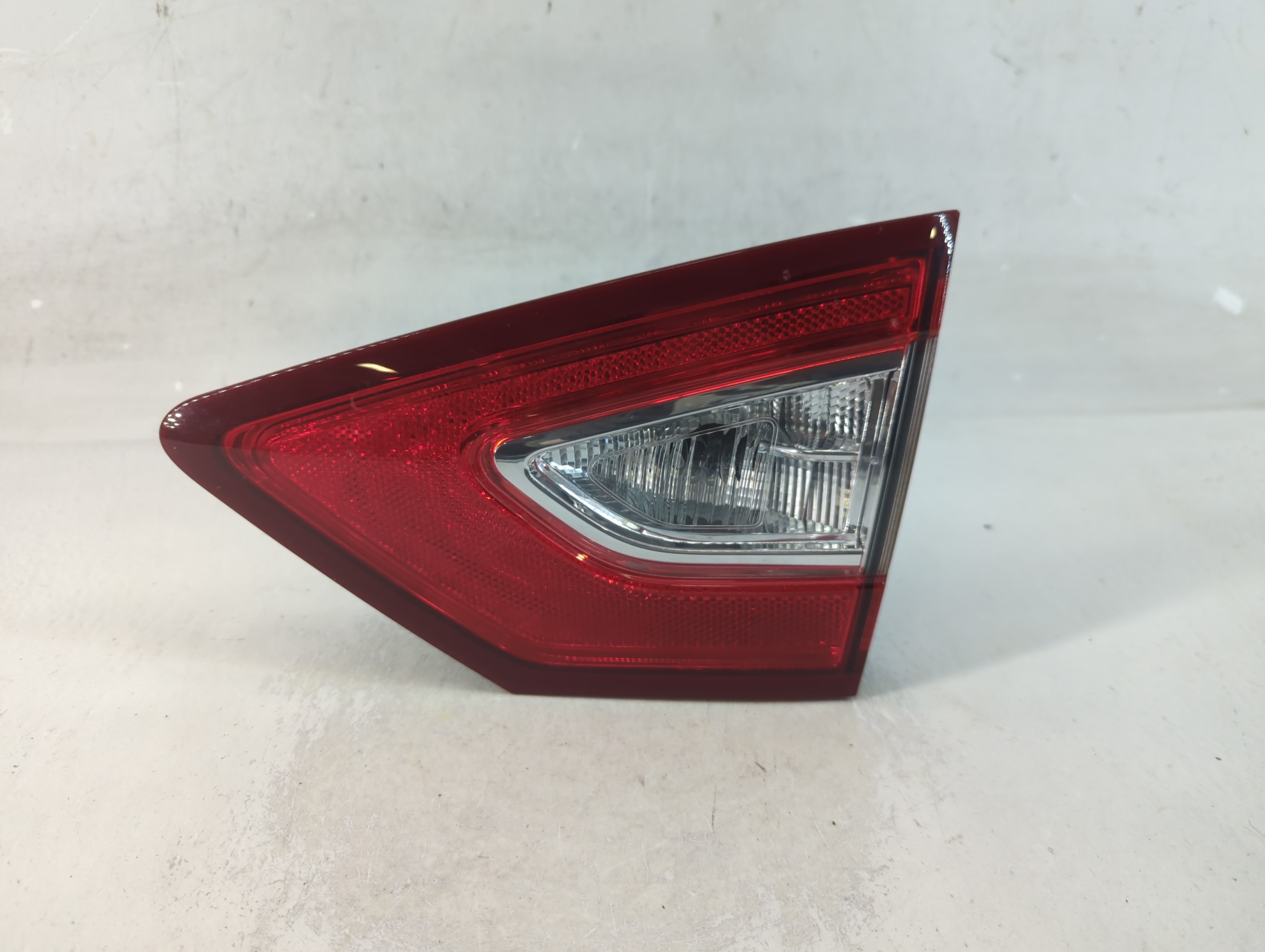 2013-2016 Ford Fusion Passenger Right Side Tail Light Taillight Oem 927262 - Oemusedautoparts1.com