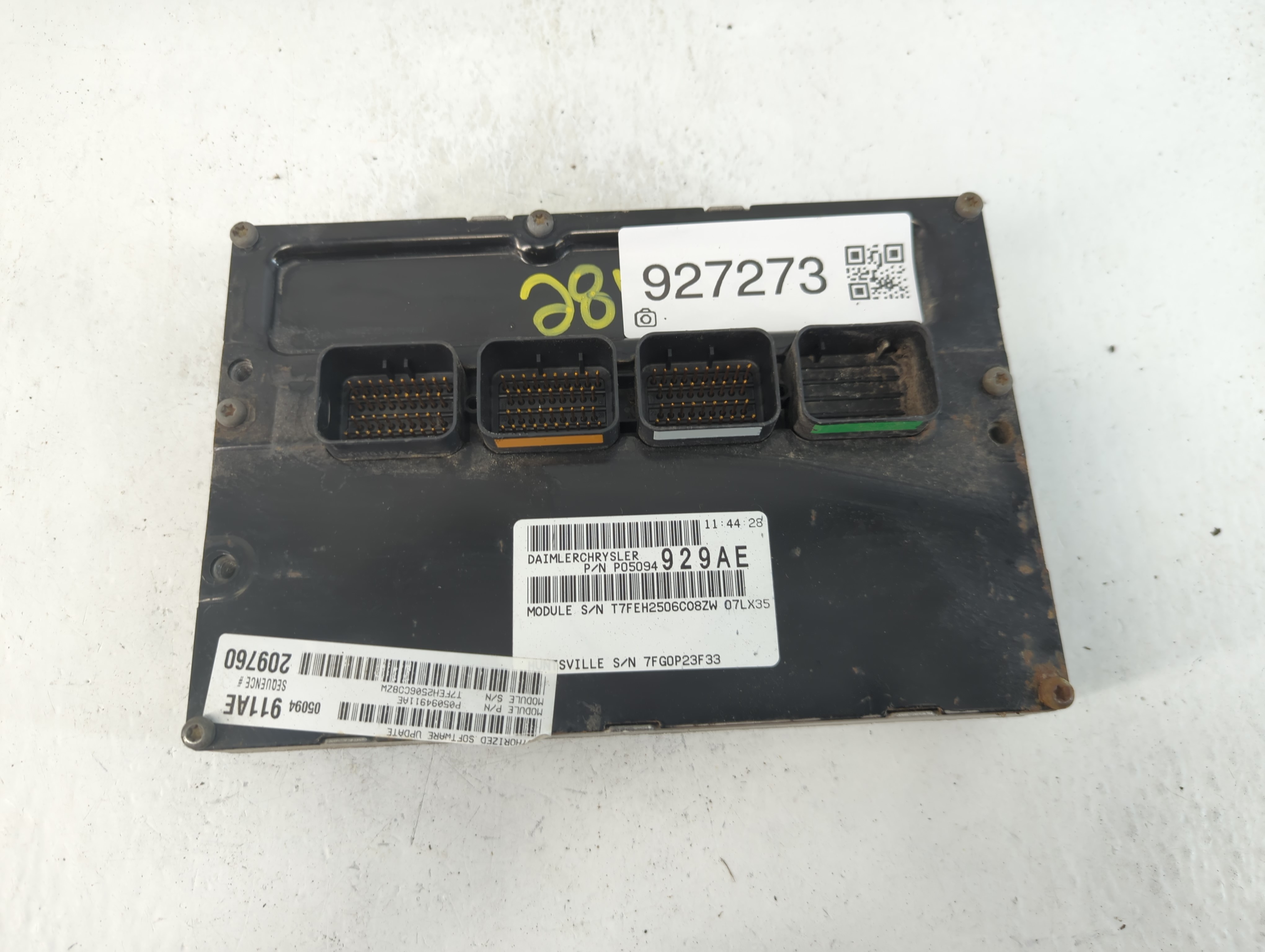 Picture of 2007-2007 Chrysler 300 Engine Control Computer Ecu Pcm Ecm Pcu Oem 927273