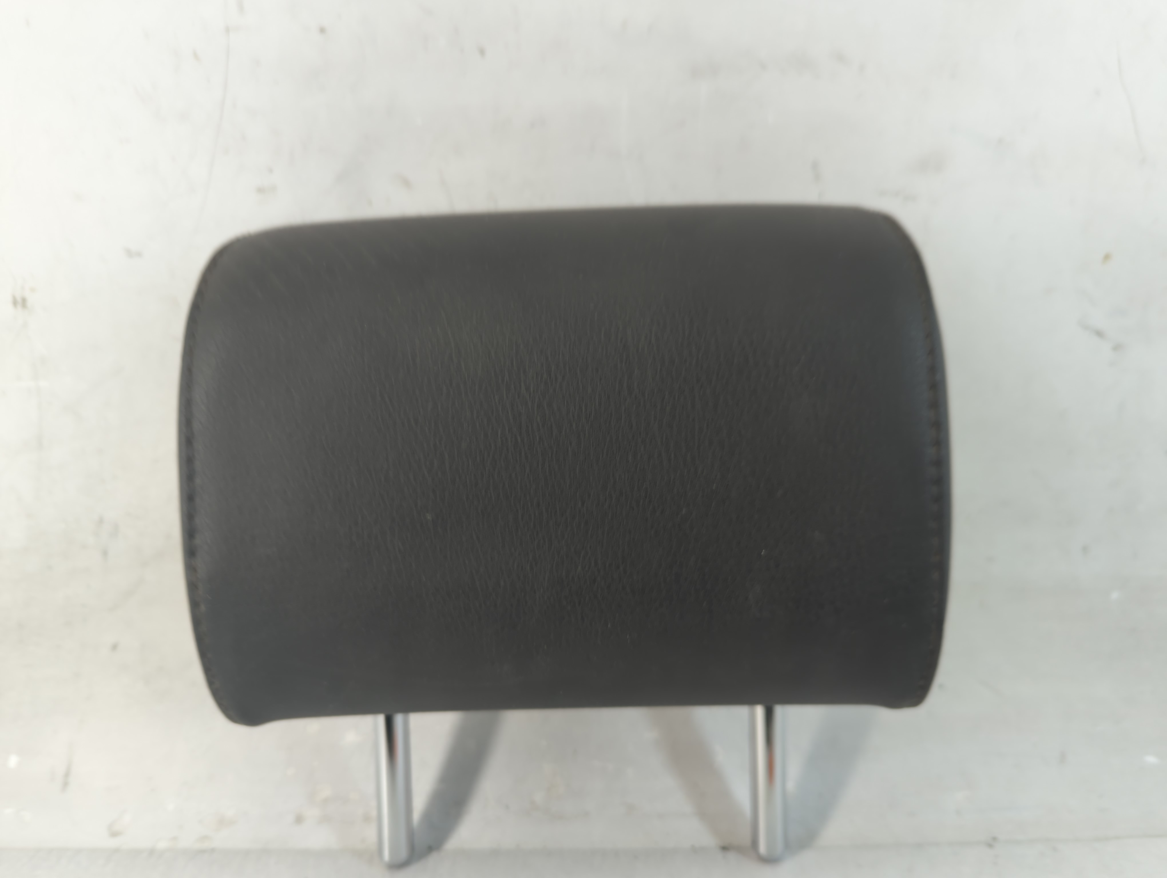 Picture of 2009-2011 Audi A6 Headrest Head Rest Rear Seat Black 927289