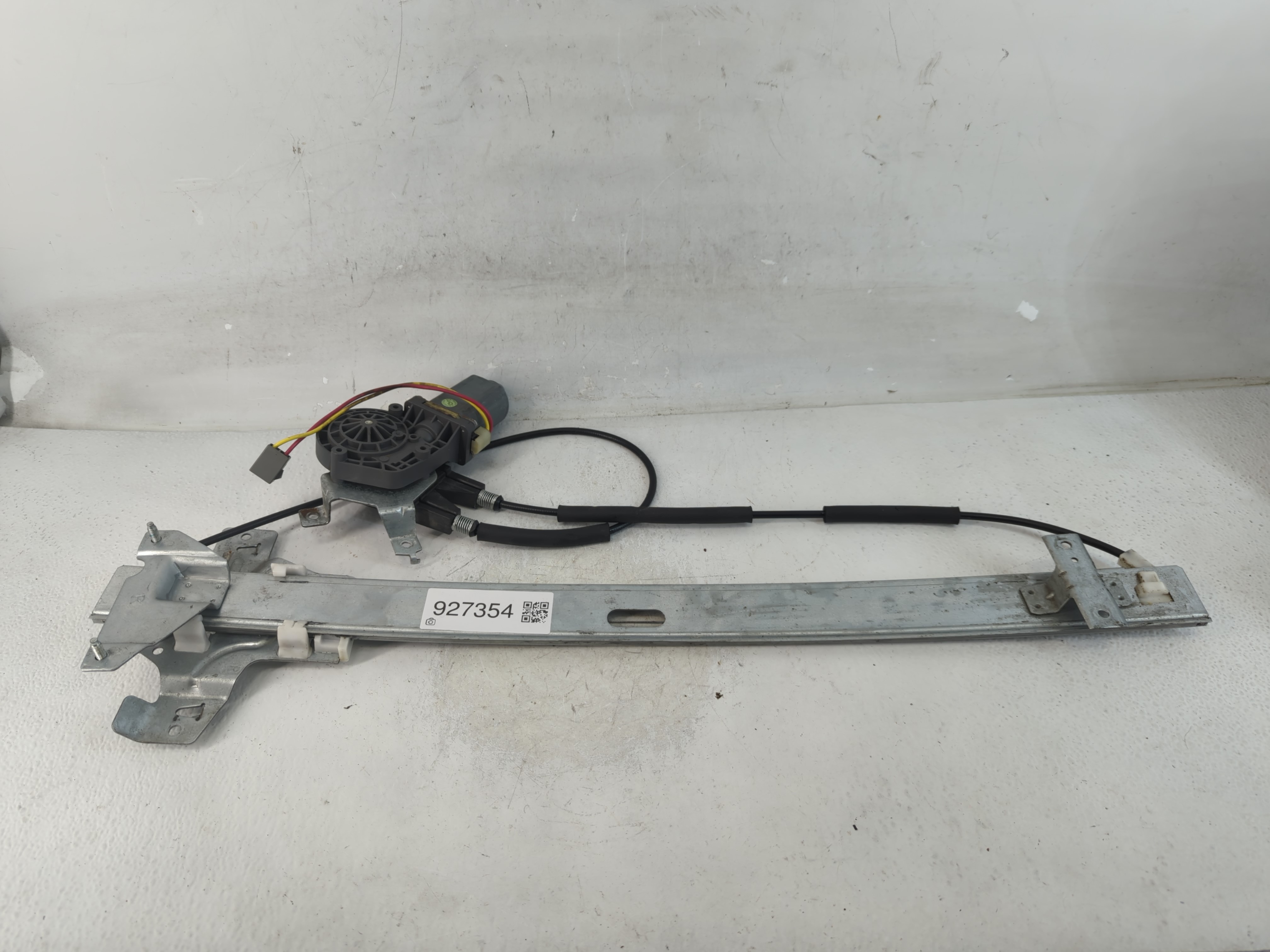 2002-2014 Ford E-150 Window Regulator Passenger Front 927354 - Oemusedautoparts1.com