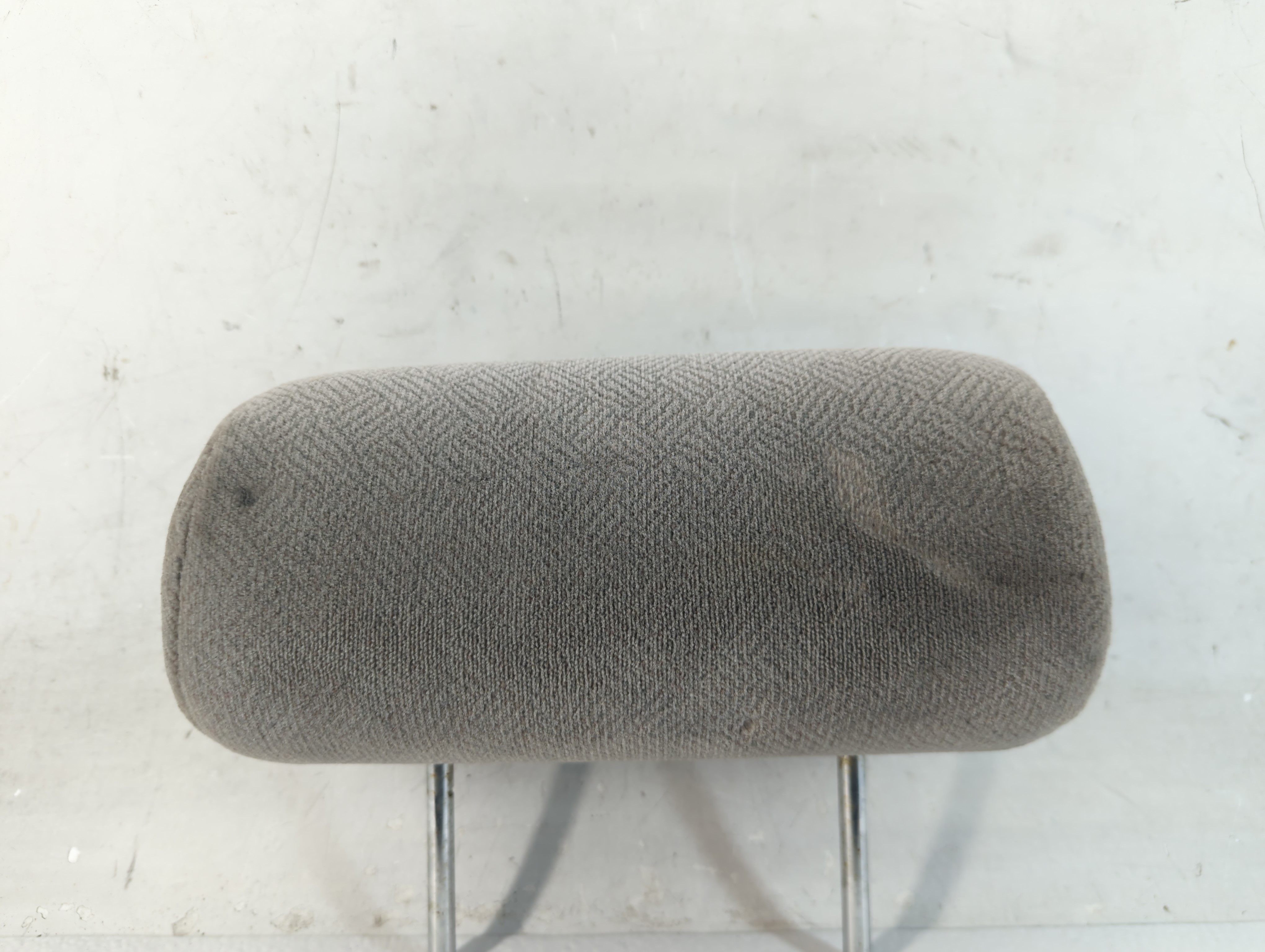 1998 Toyota Camry Headrest Head Rest Rear Center Seat Greige 927628 - Oemusedautoparts1.com