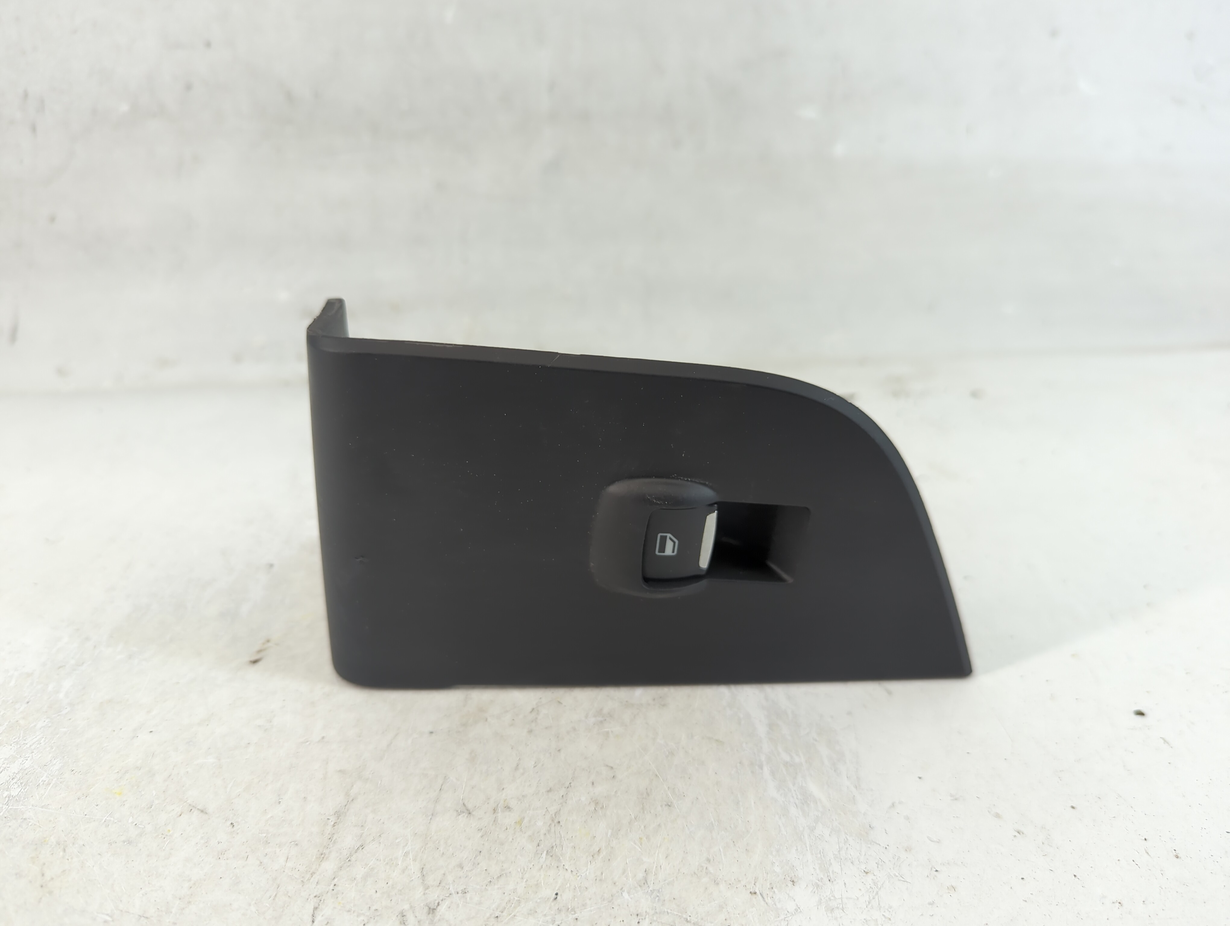 2019-2020 Lincoln Nautilus Driver Left Door Master Power Window Switch 927663 - Oemusedautoparts1.com