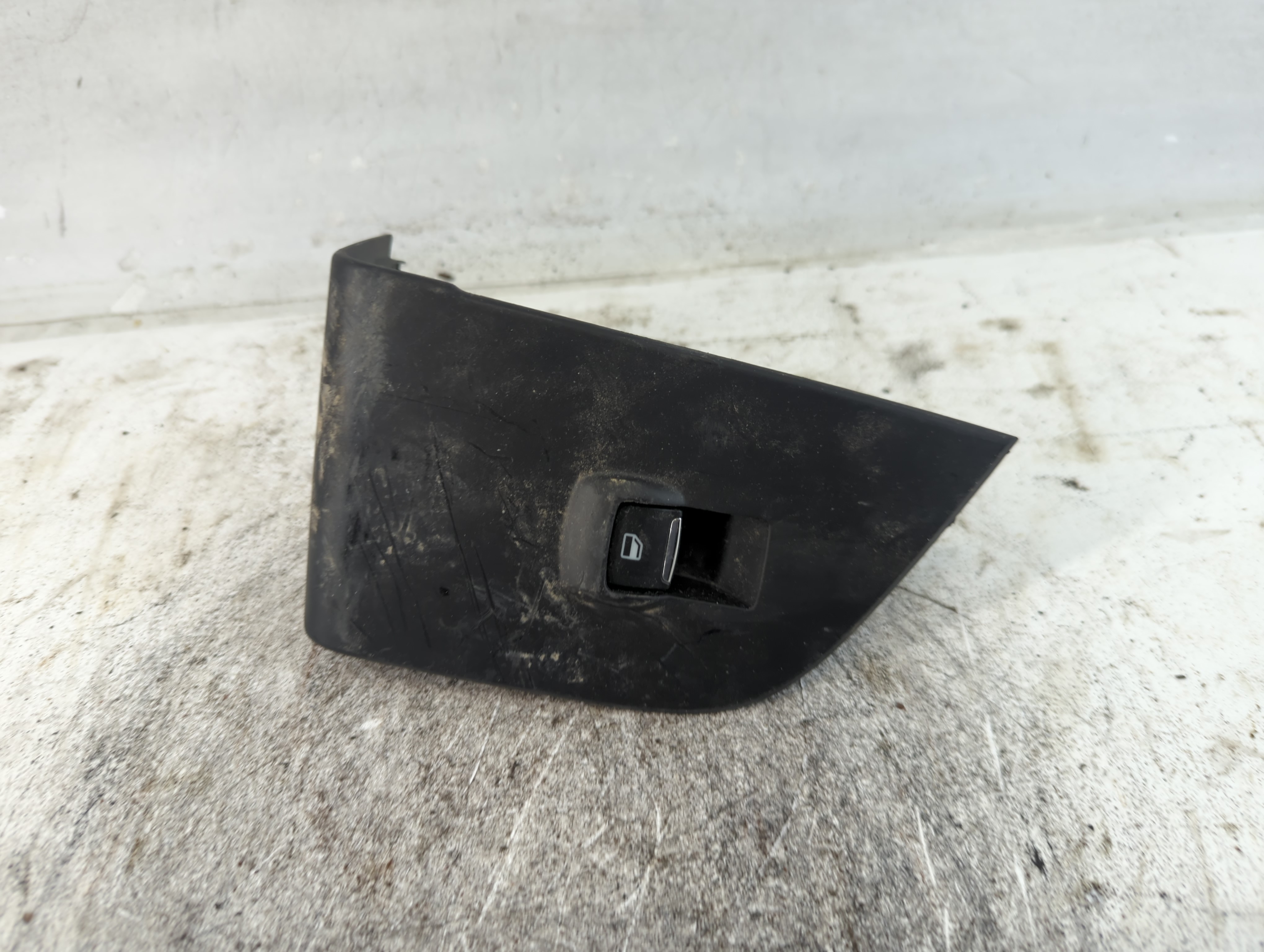 2016-2018 Lincoln Mkx Driver Left Door Master Power Window Switch 927673 - Oemusedautoparts1.com