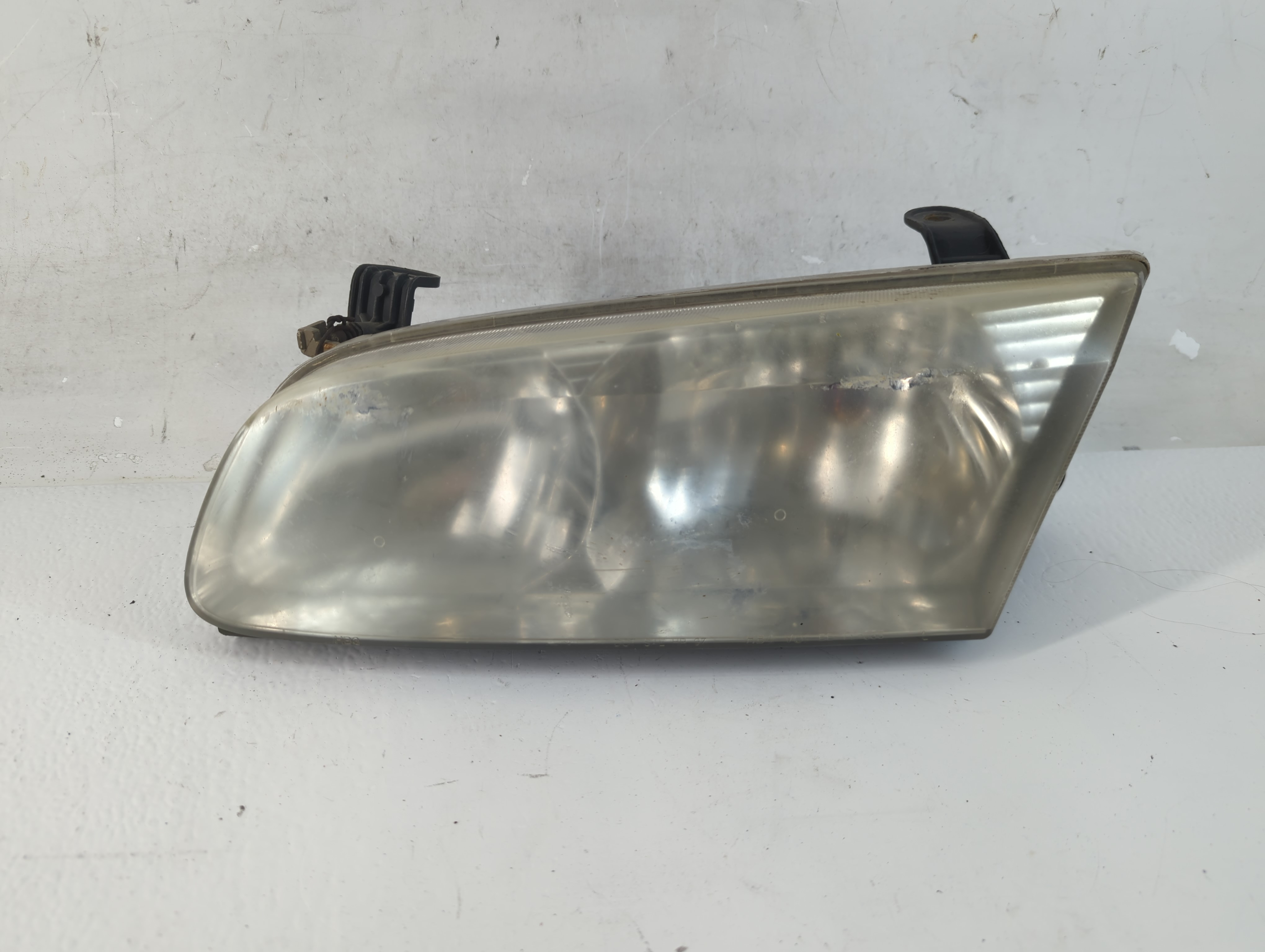 2000-2001 Toyota Camry Driver Left Oem Front Light Lamp 927675 - Oemusedautoparts1.com