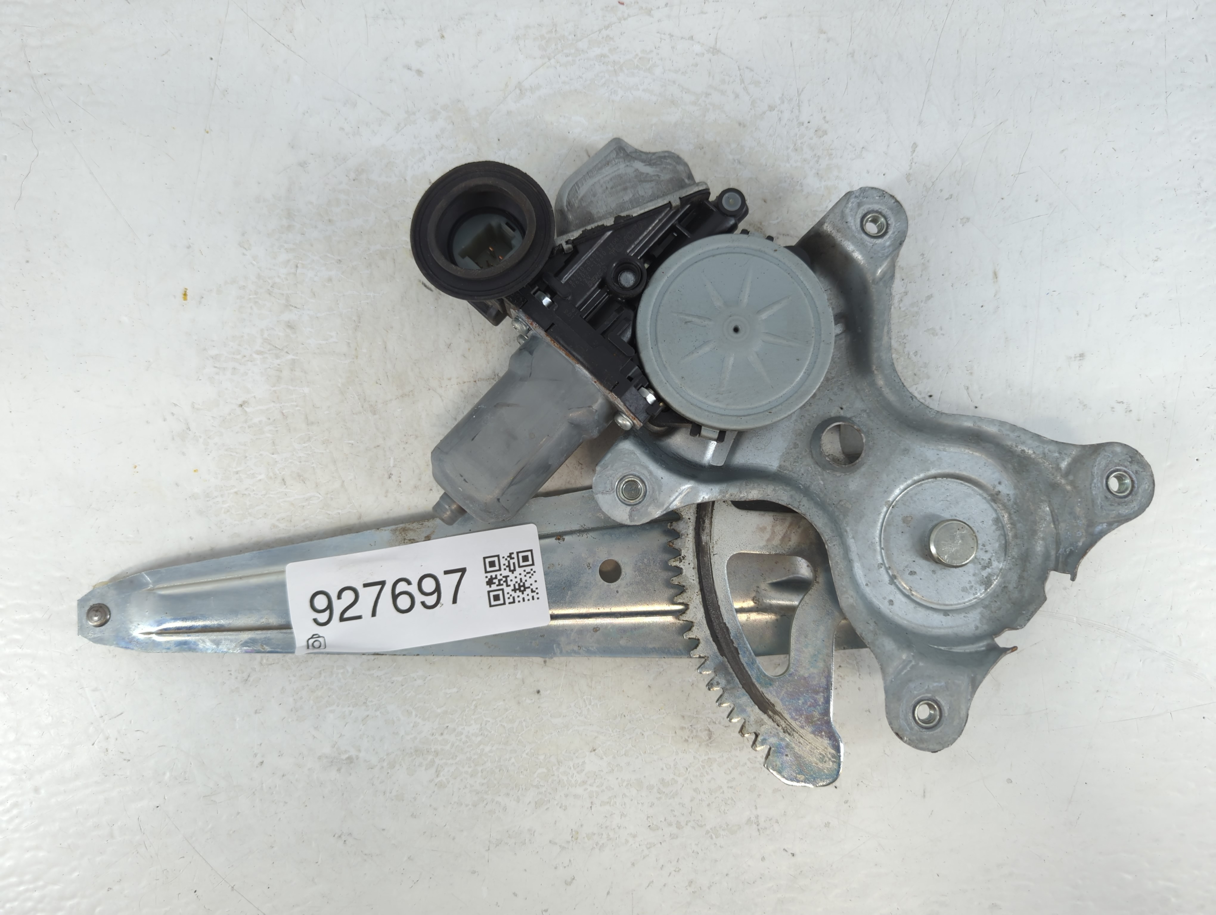 2007-2011 Toyota Camry Window Regulator Passenger Front 927697 - Oemusedautoparts1.com