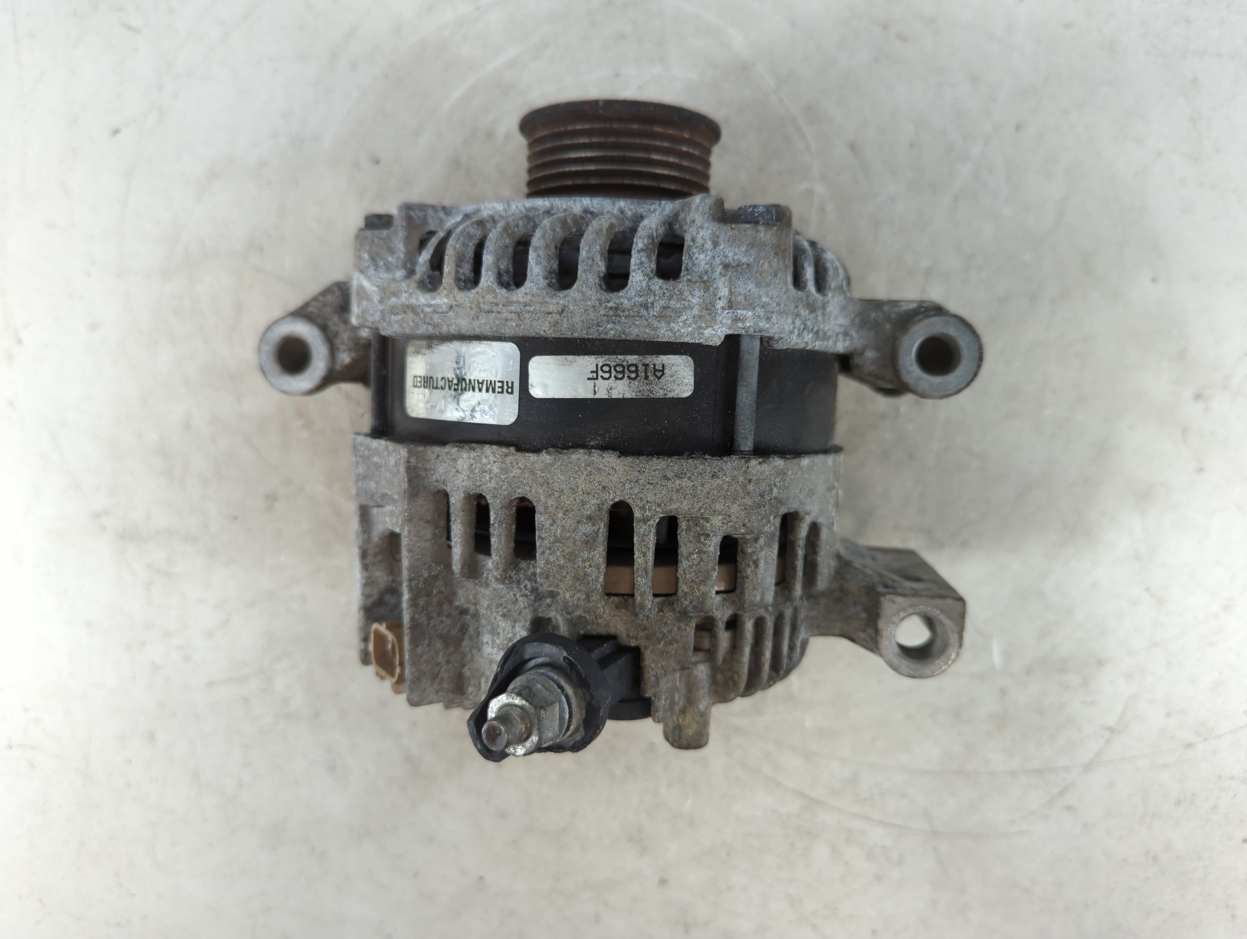 2010-2012 Ford Fusion Alternator Generator Charging Assembly Engine Oem 927708 - Oemusedautoparts1.com