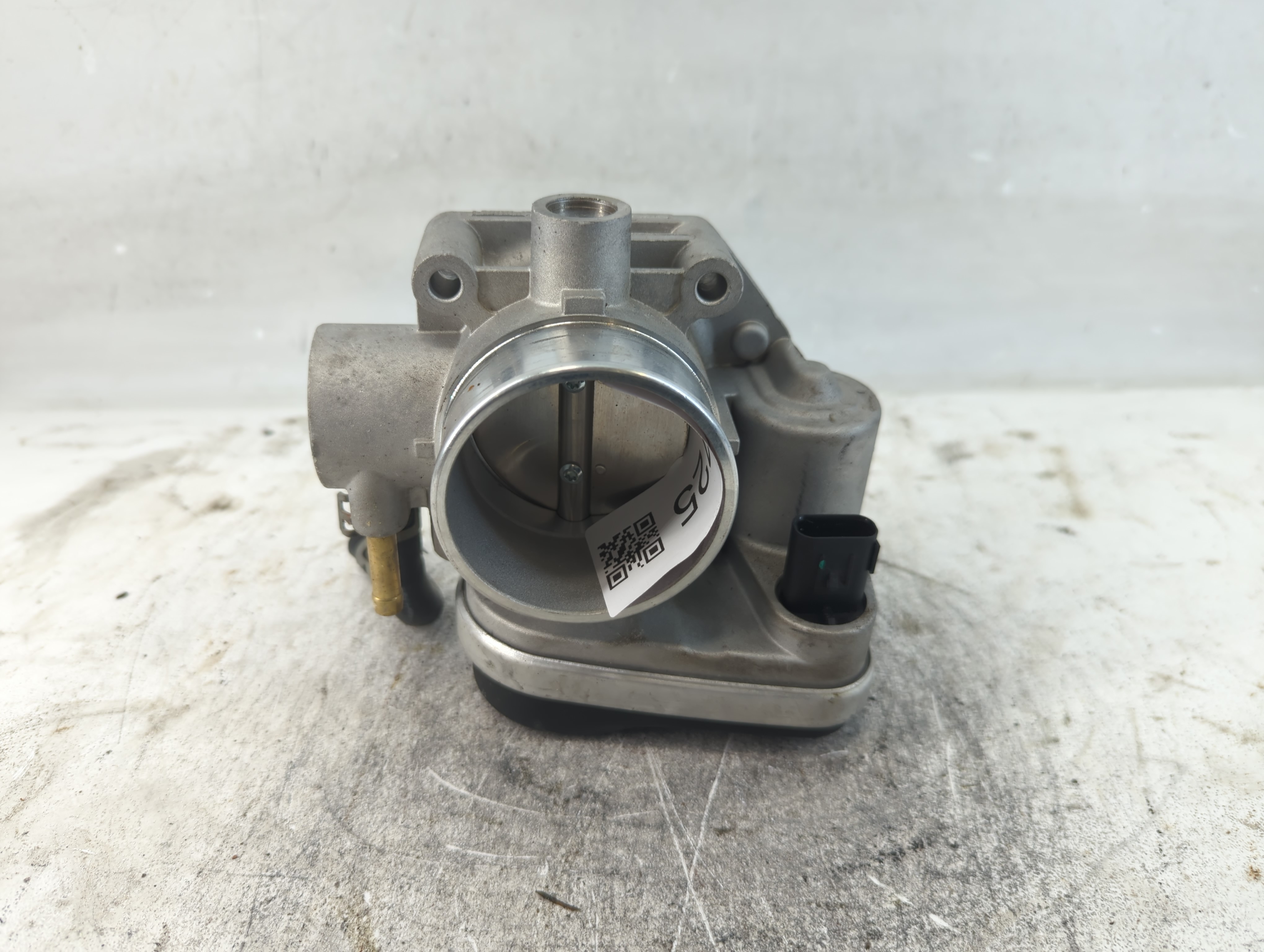 Lincoln Zepher Throttle Body 927725 - Oemusedautoparts1.com