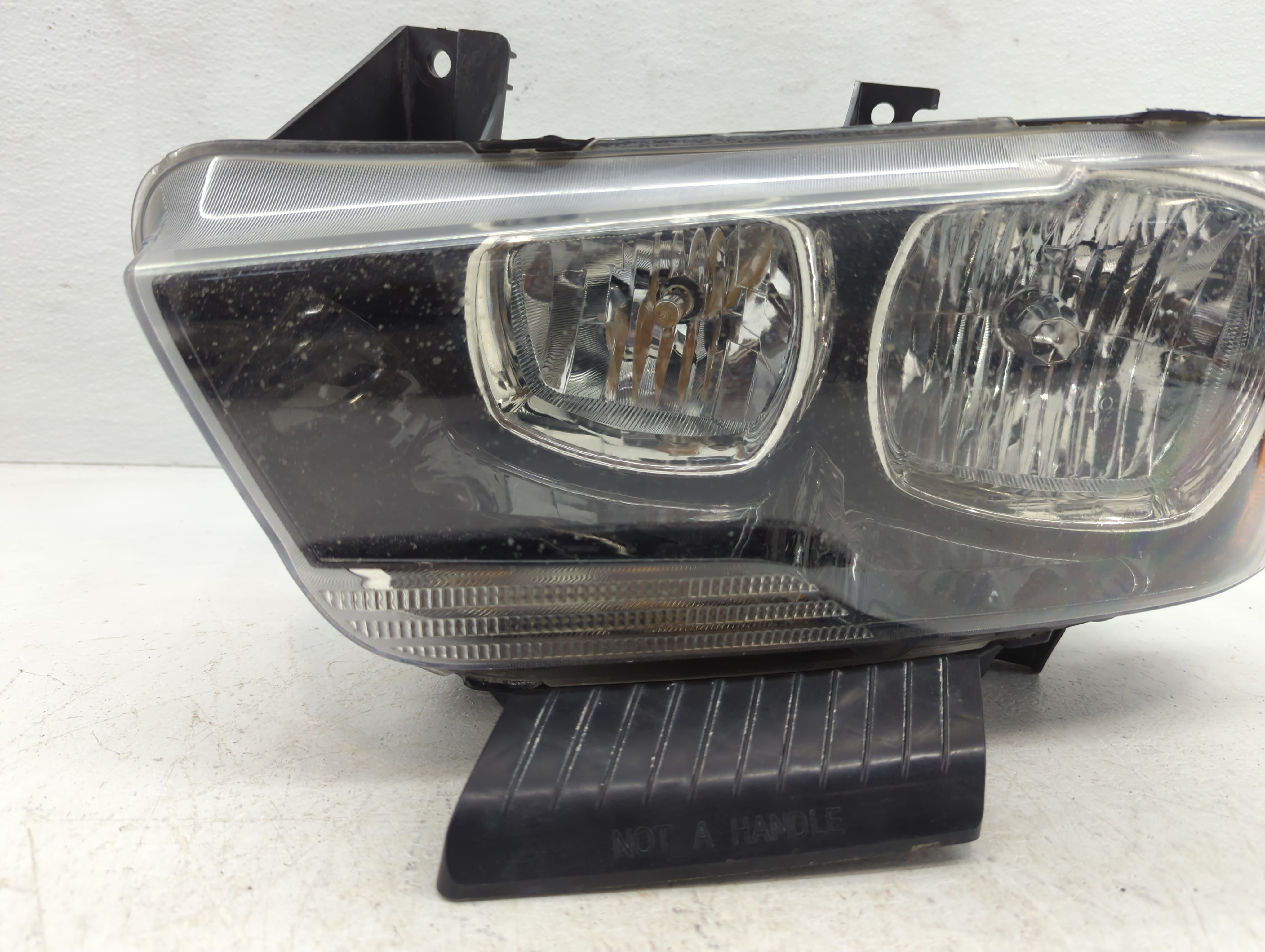 2011-2014 Dodge Charger Driver Left Oem Head Light Headlight Lamp 927728 - Oemusedautoparts1.com