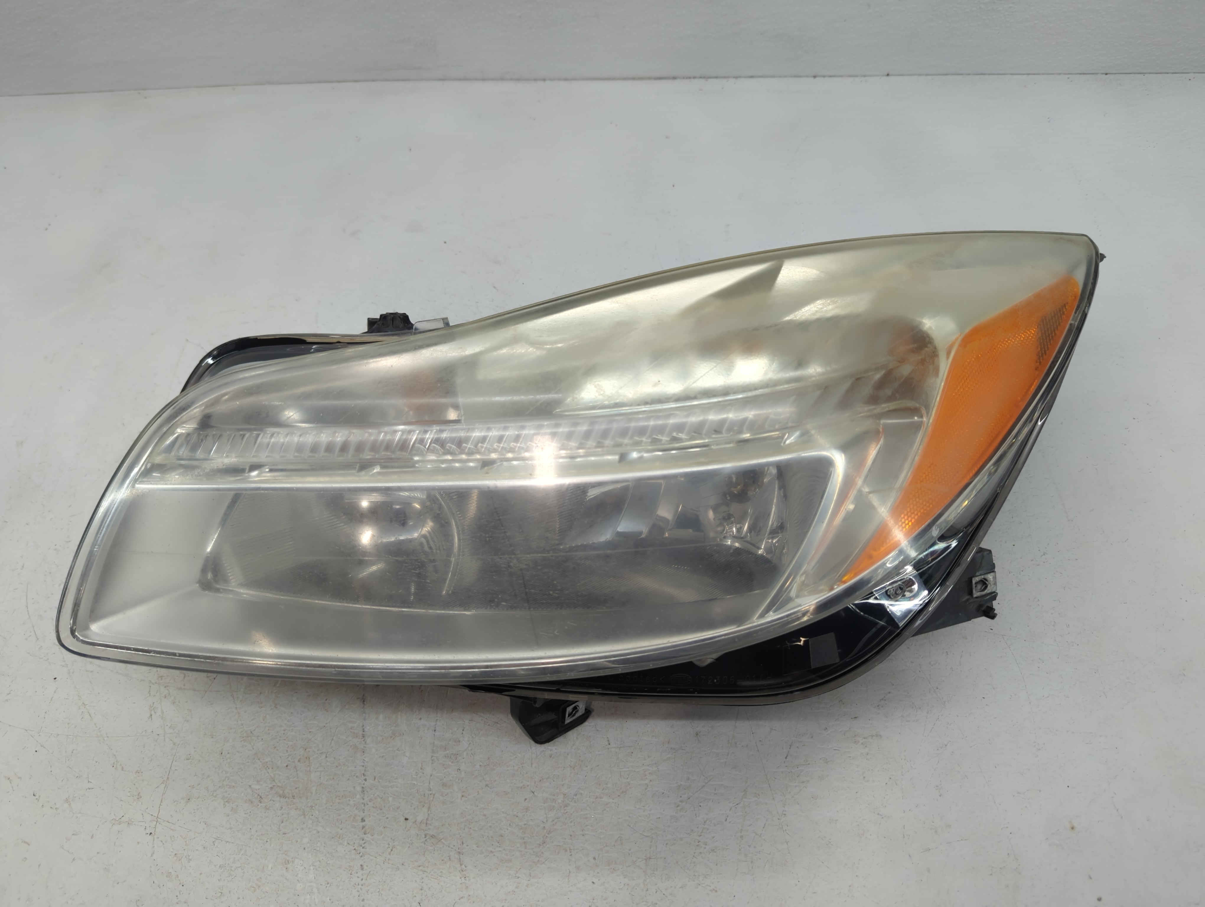 2011-2013 Buick Regal Driver Left Oem Head Light Headlight Lamp 927751 - Oemusedautoparts1.com