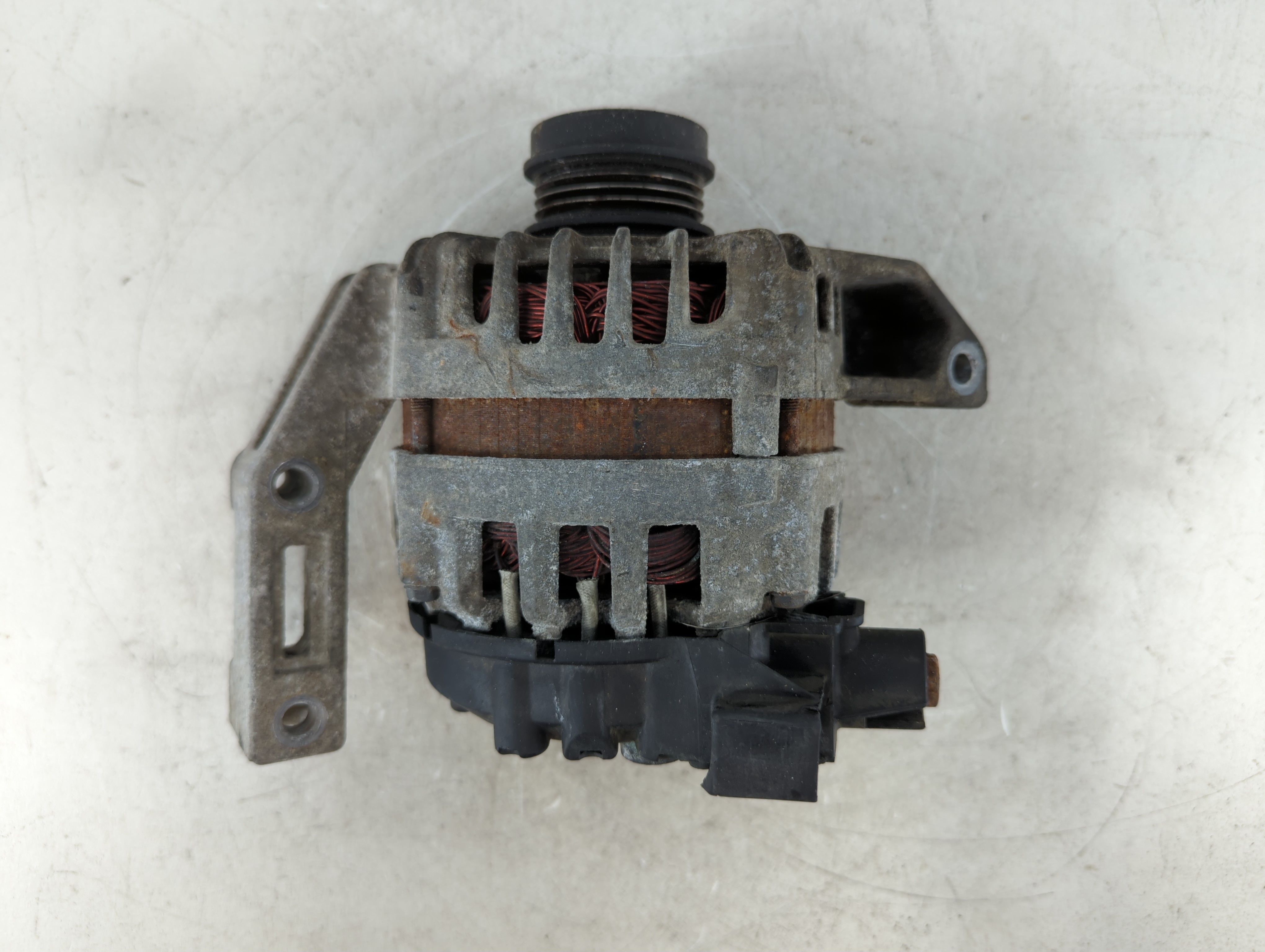 2012-2018 Ford Focus Alternator Generator Charging Assembly Engine Oem 927757 - Oemusedautoparts1.com