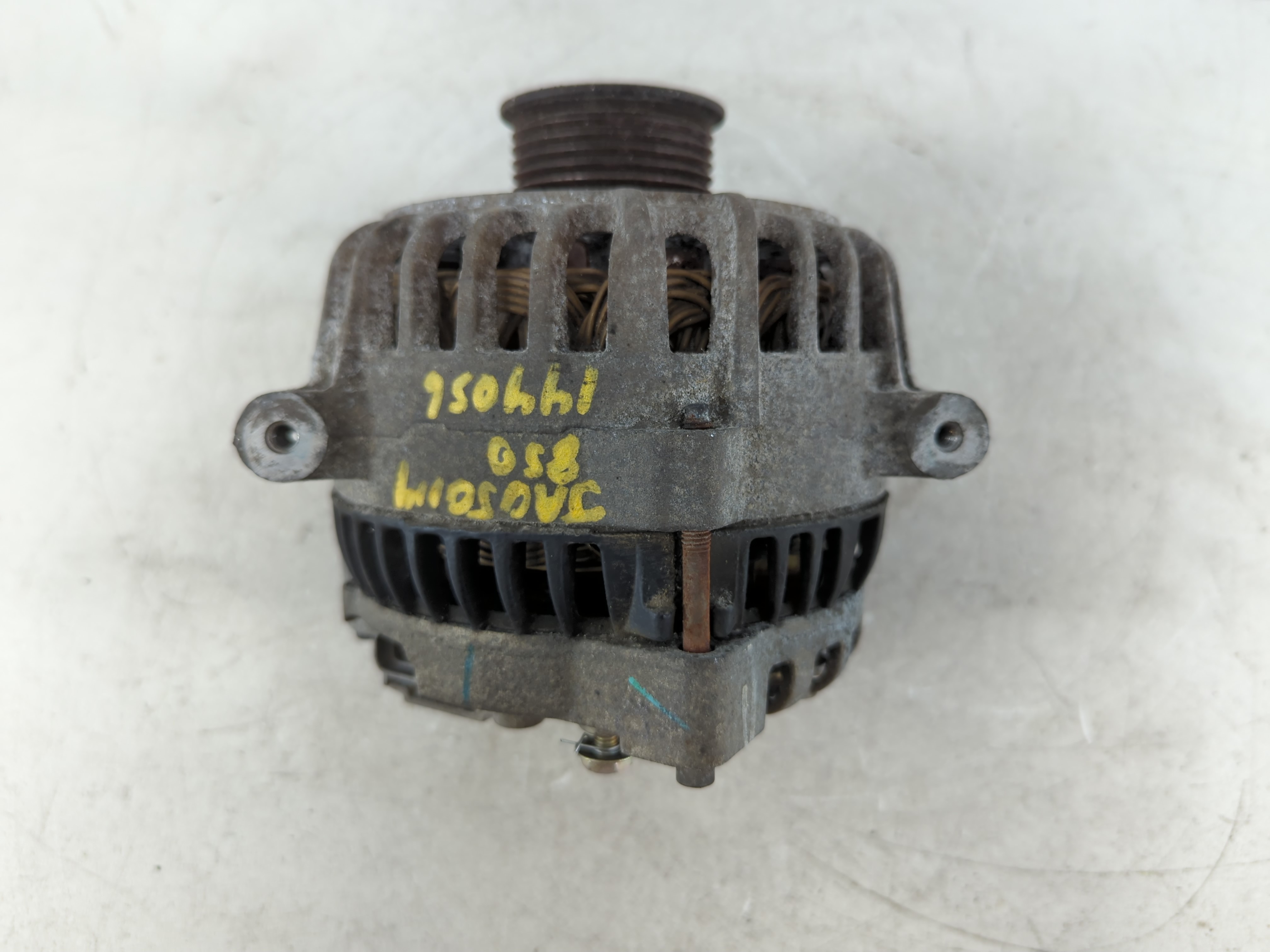 Picture of 1999 Ford Crown Victoria Alternator Generator Charging Assembly Engine Oem 927768