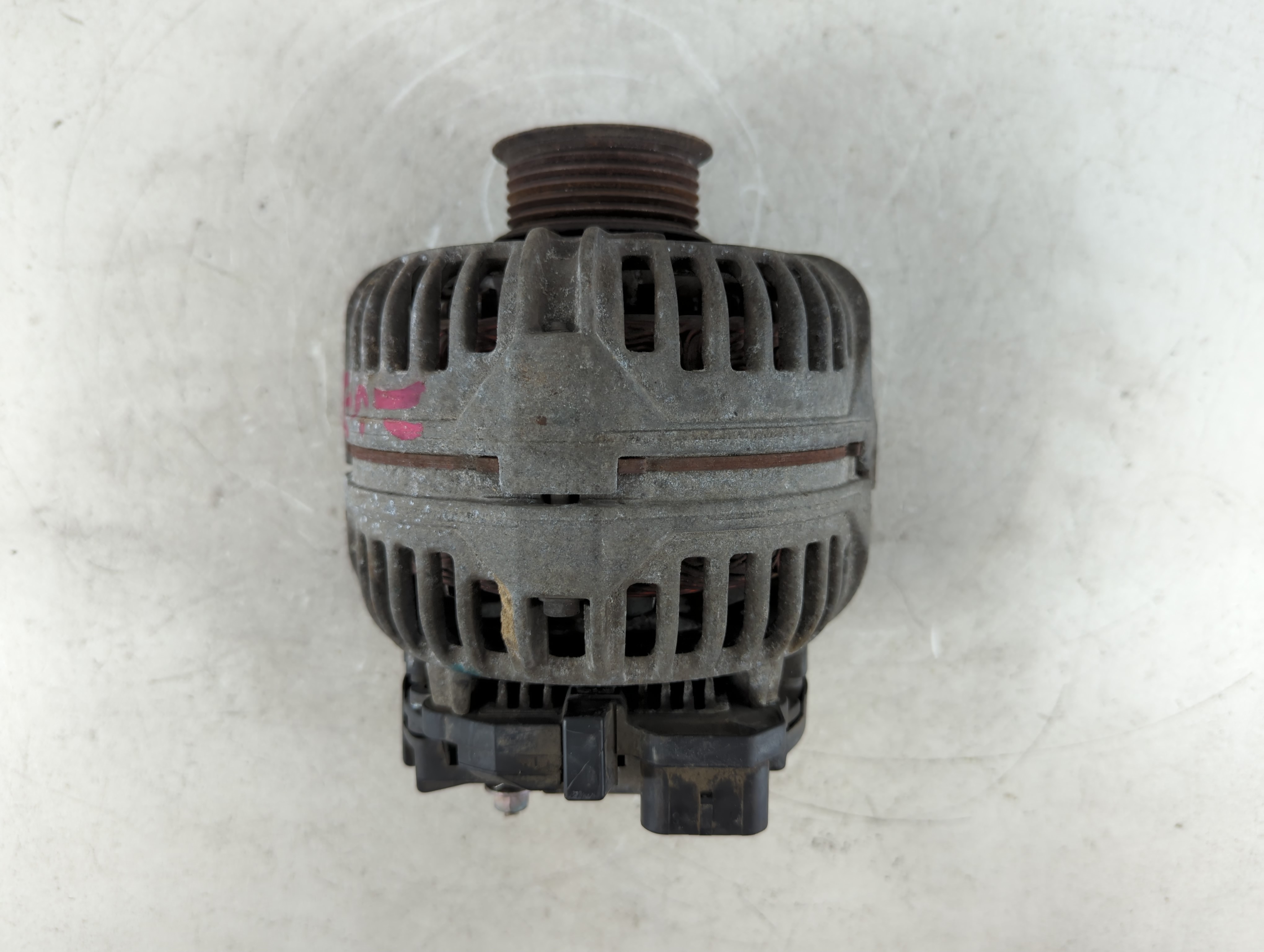 2001 Gmc Yukon Xl 1500 Alternator Generator Charging Assembly Engine Oem 927769 - Oemusedautoparts1.com