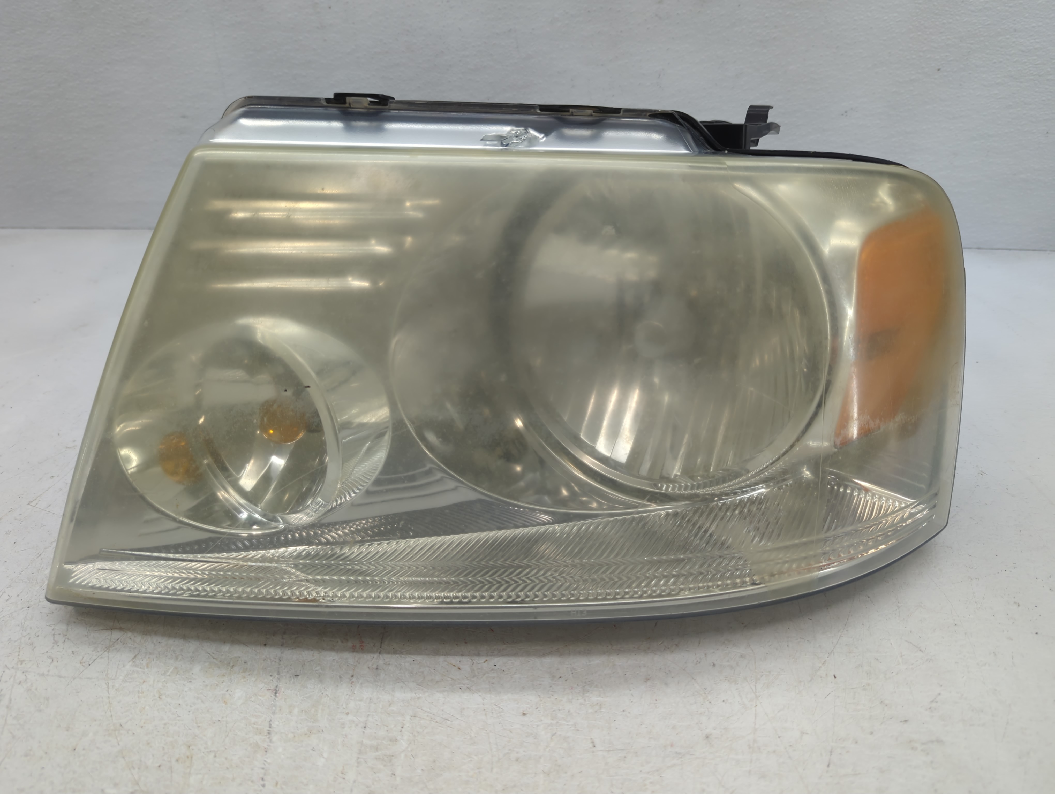 2004-2008 Ford F-150 Driver Left Oem Head Light Headlight Lamp 927777 - Oemusedautoparts1.com