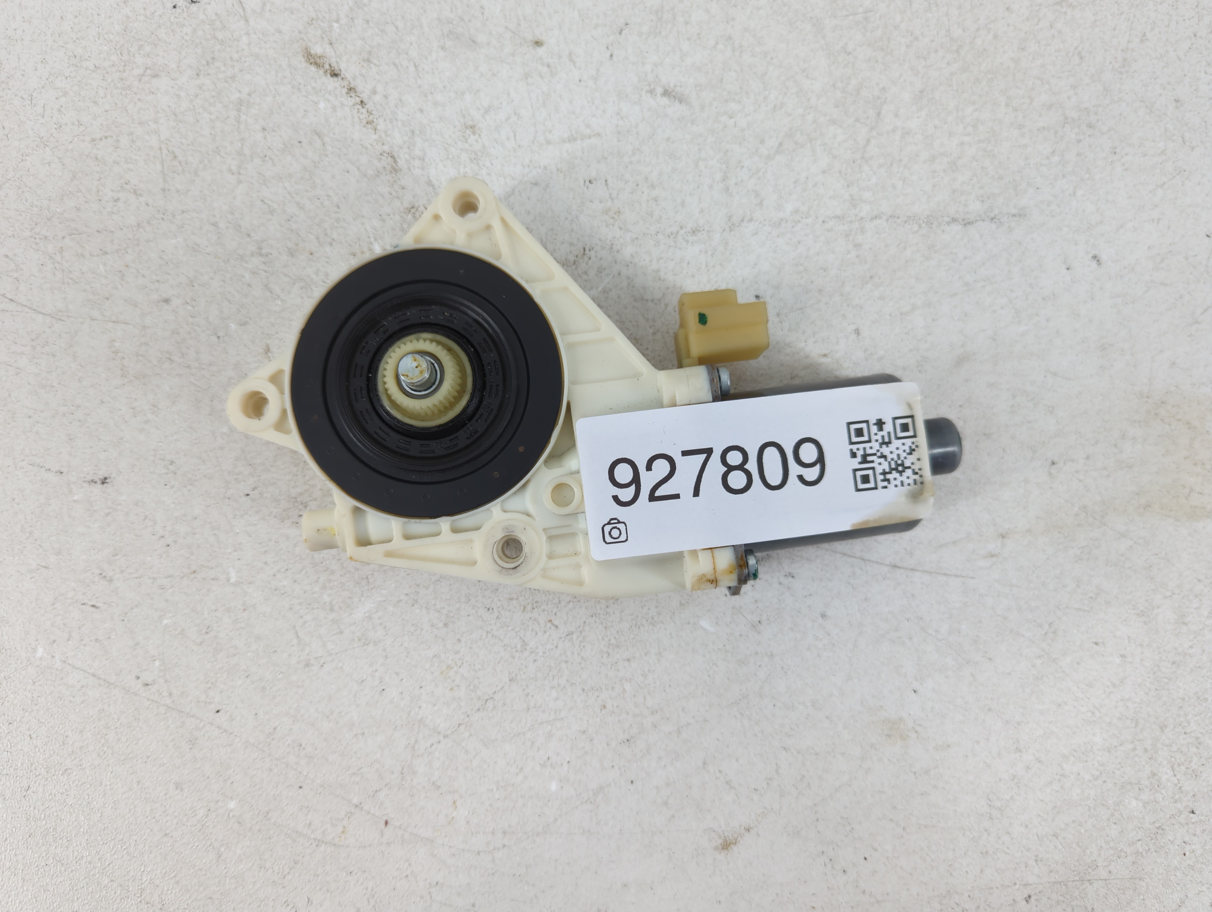 2010-2012 Ford Fusion Driver Front Left Power Window Motor 927809 - Oemusedautoparts1.com
