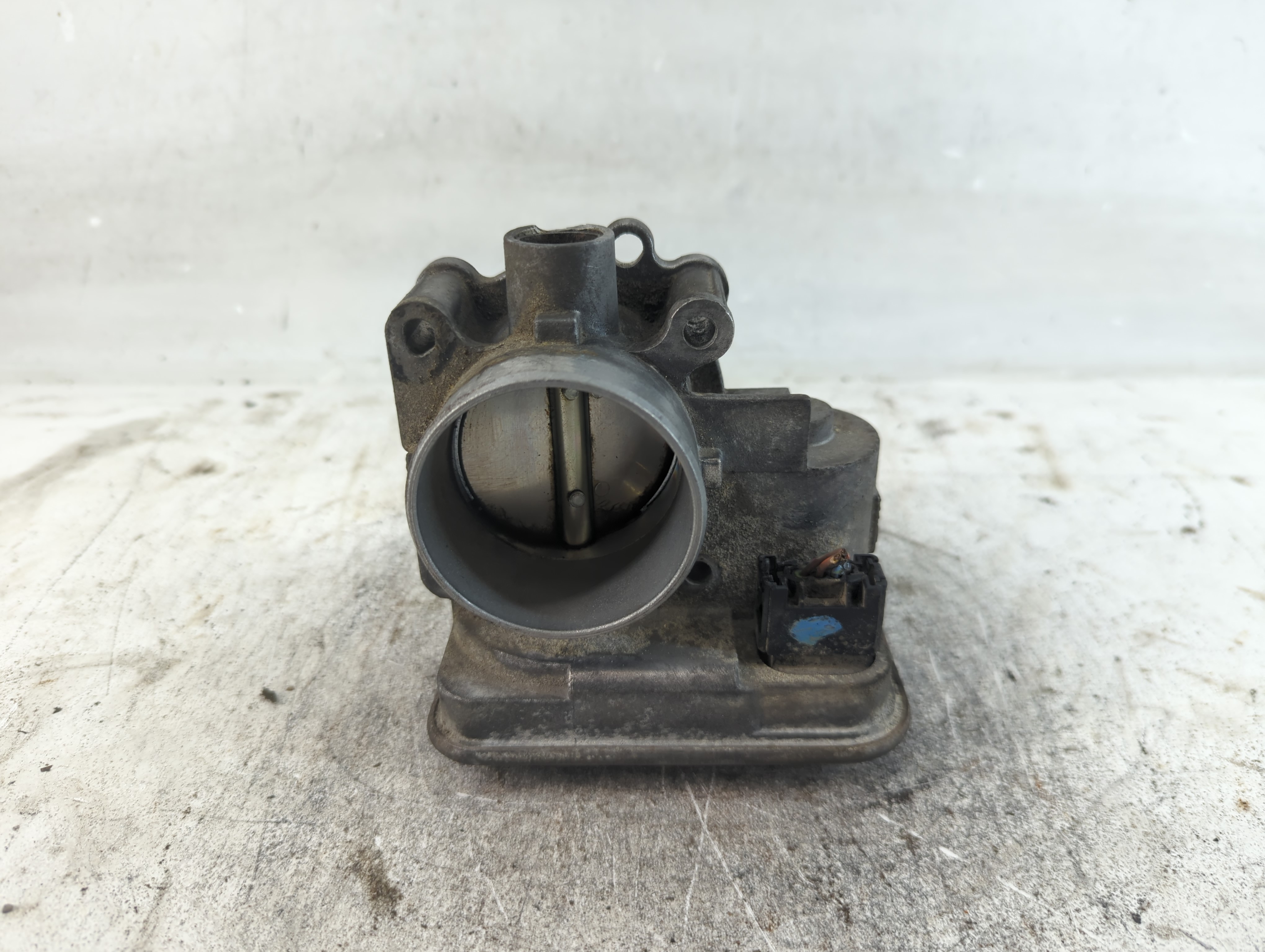 2011-2017 Chrysler 200 Throttle Body 927824 - Oemusedautoparts1.com