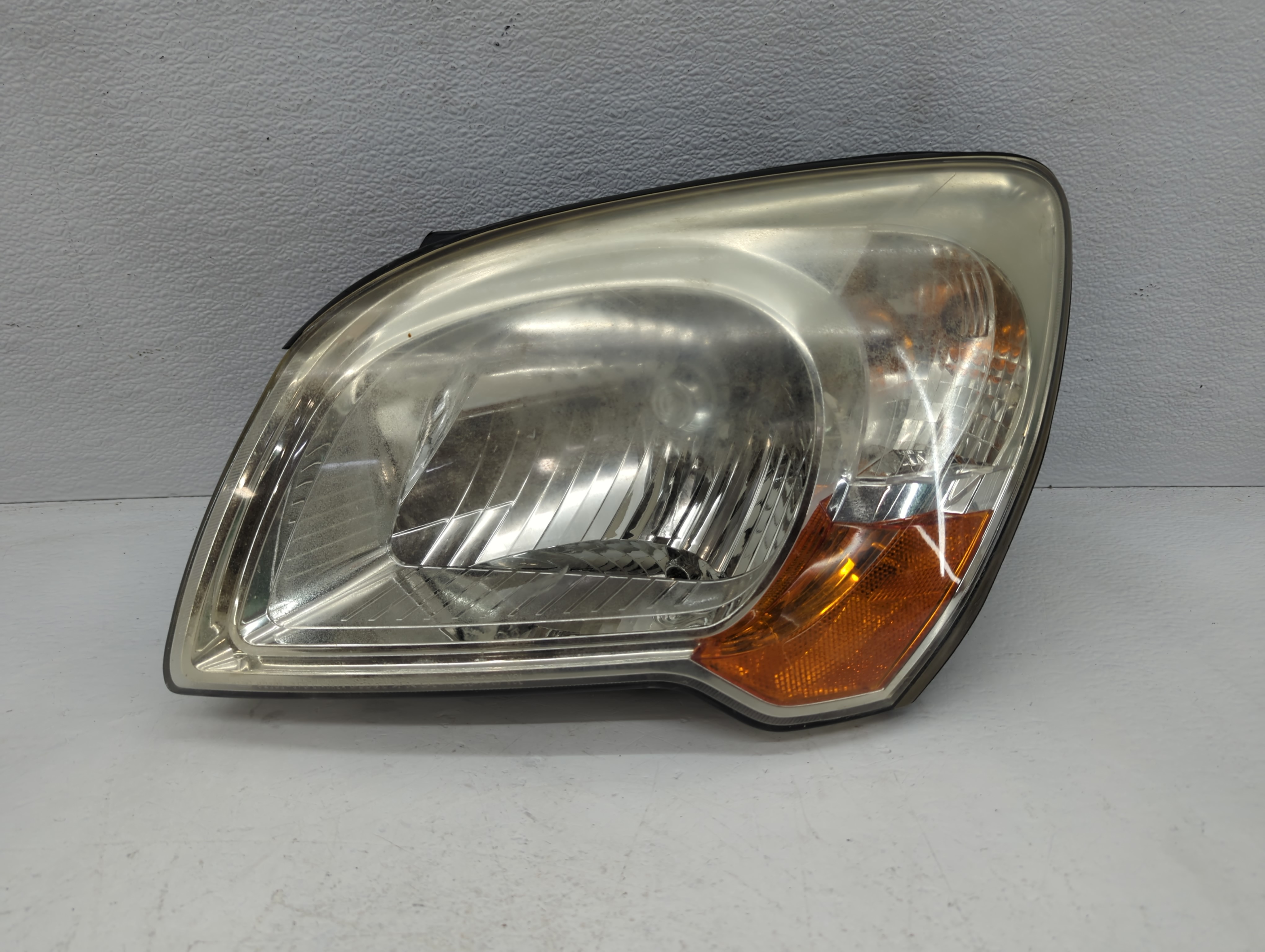 Picture of 2008-2010 Kia Sportage Driver Left Oem Head Light Headlight Lamp 928189