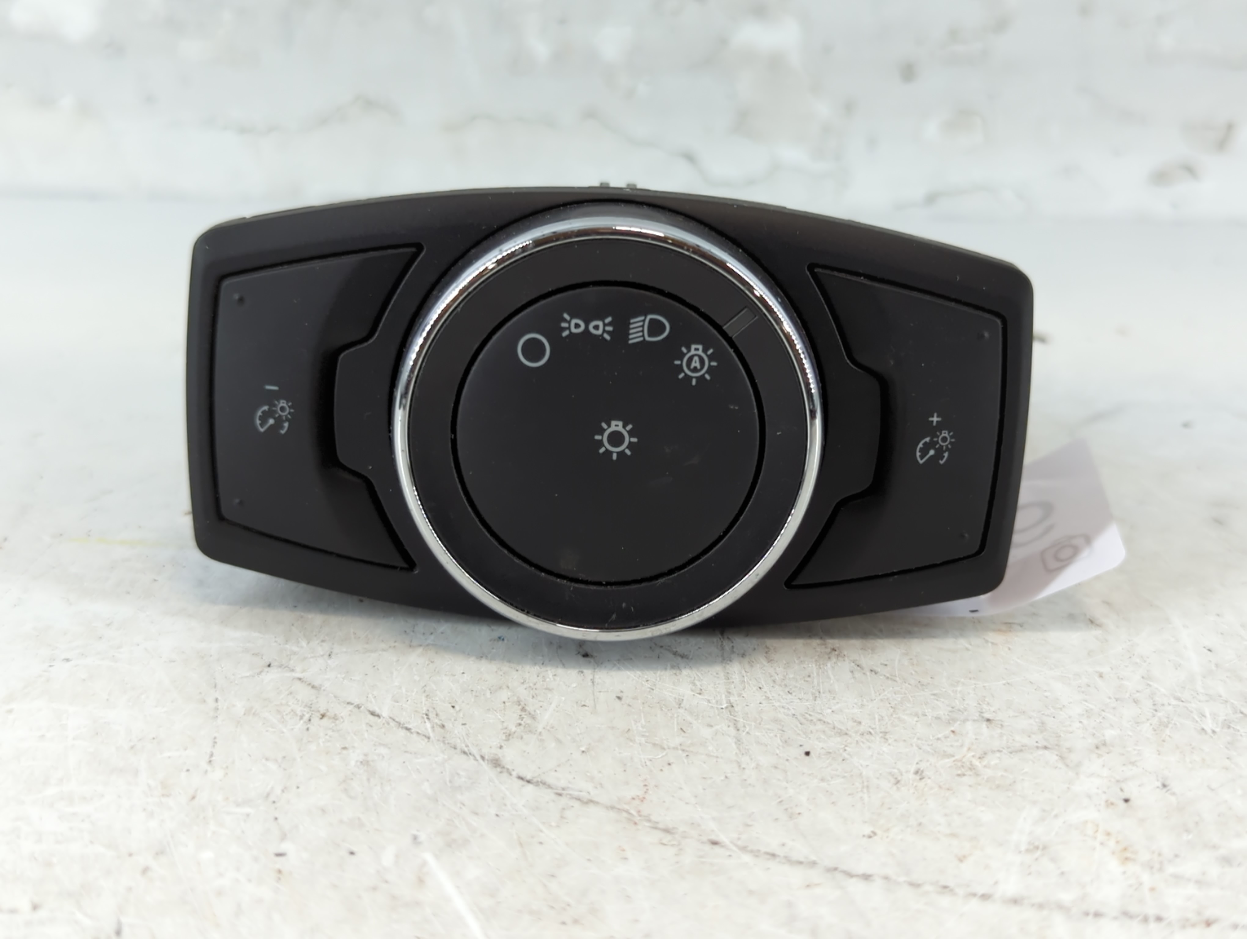 Picture of 2018 Ford Fusion Headlight Lamp Control Switch 928248