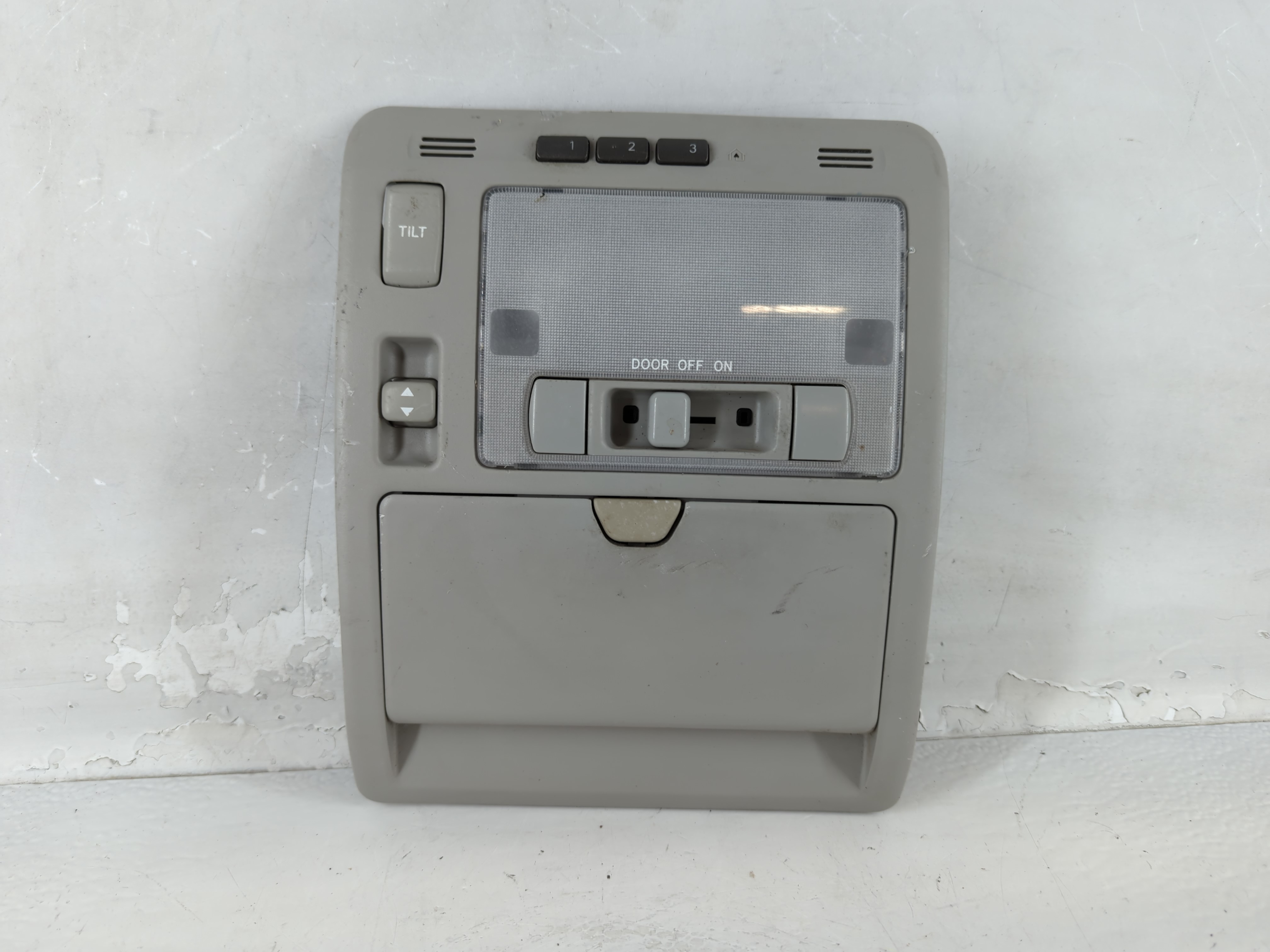 Picture of 2004 Lexus Rx330 Overhead Roof Console 928299