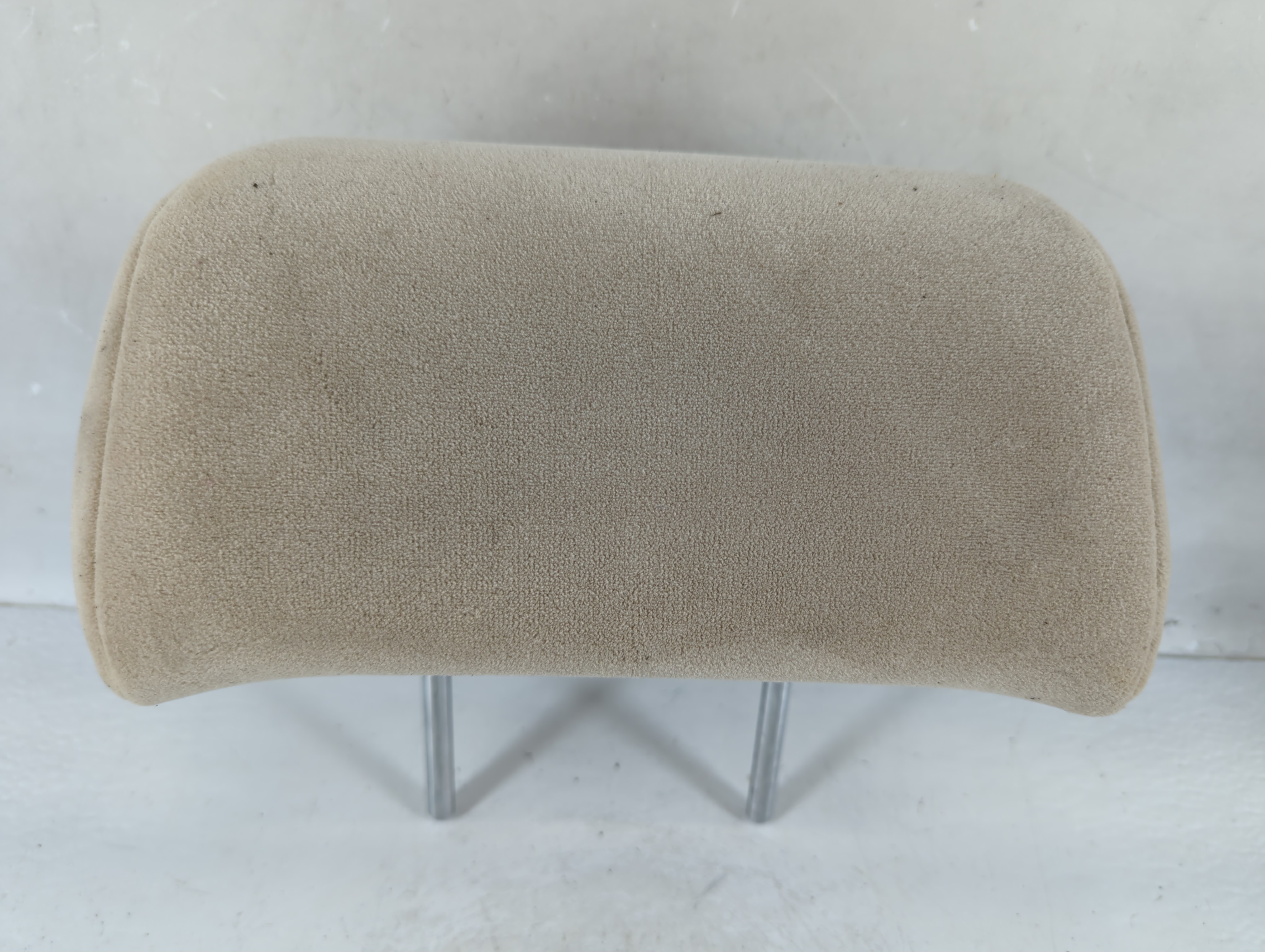 Picture of 2009-2010 Kia Optima Headrest Head Rest Rear Seat Gray 928301