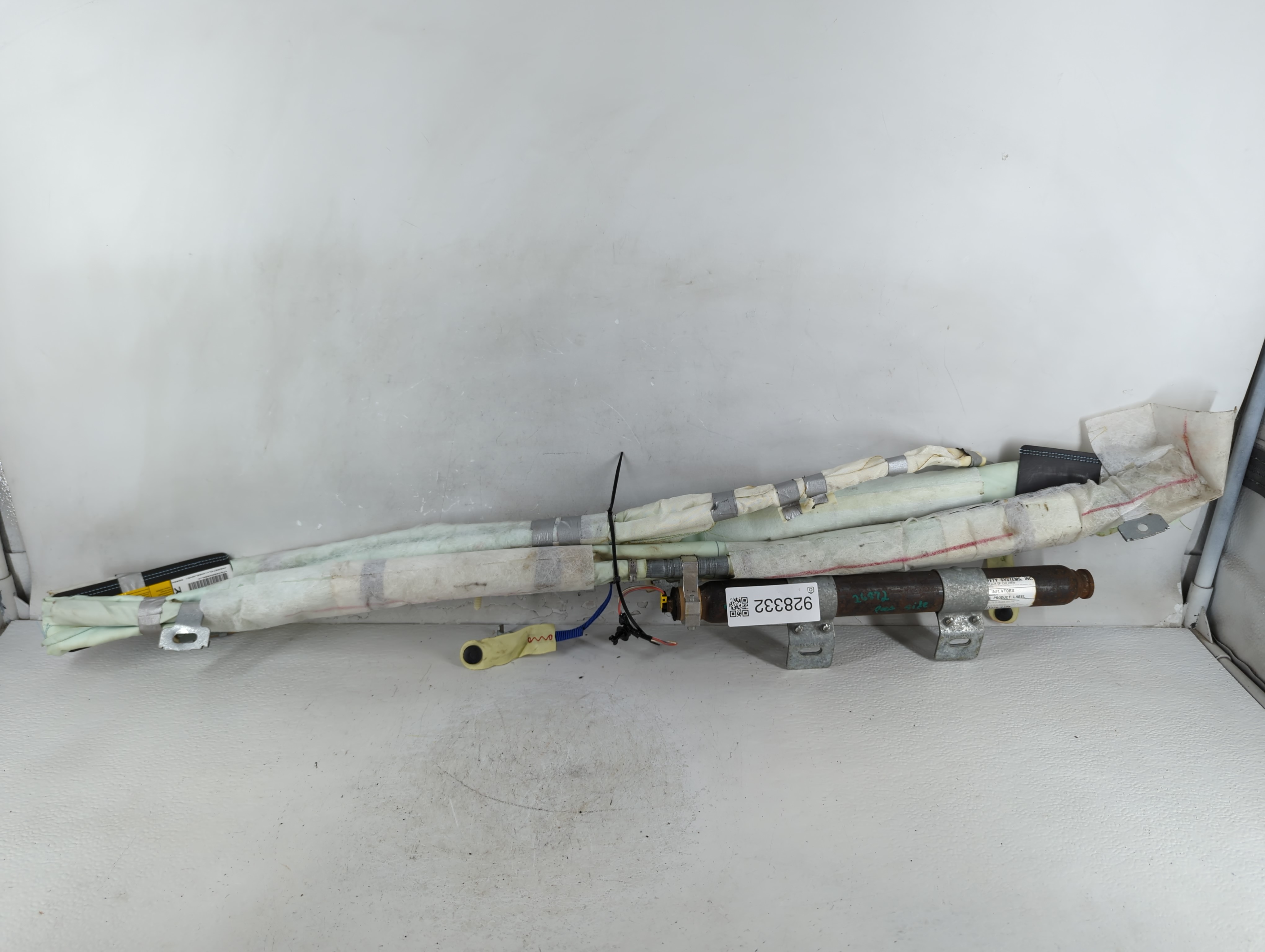 2008-2009 Chrysler Town & Country Passenger Curtain Air Bag Oem 928332 - Oemusedautoparts1.com